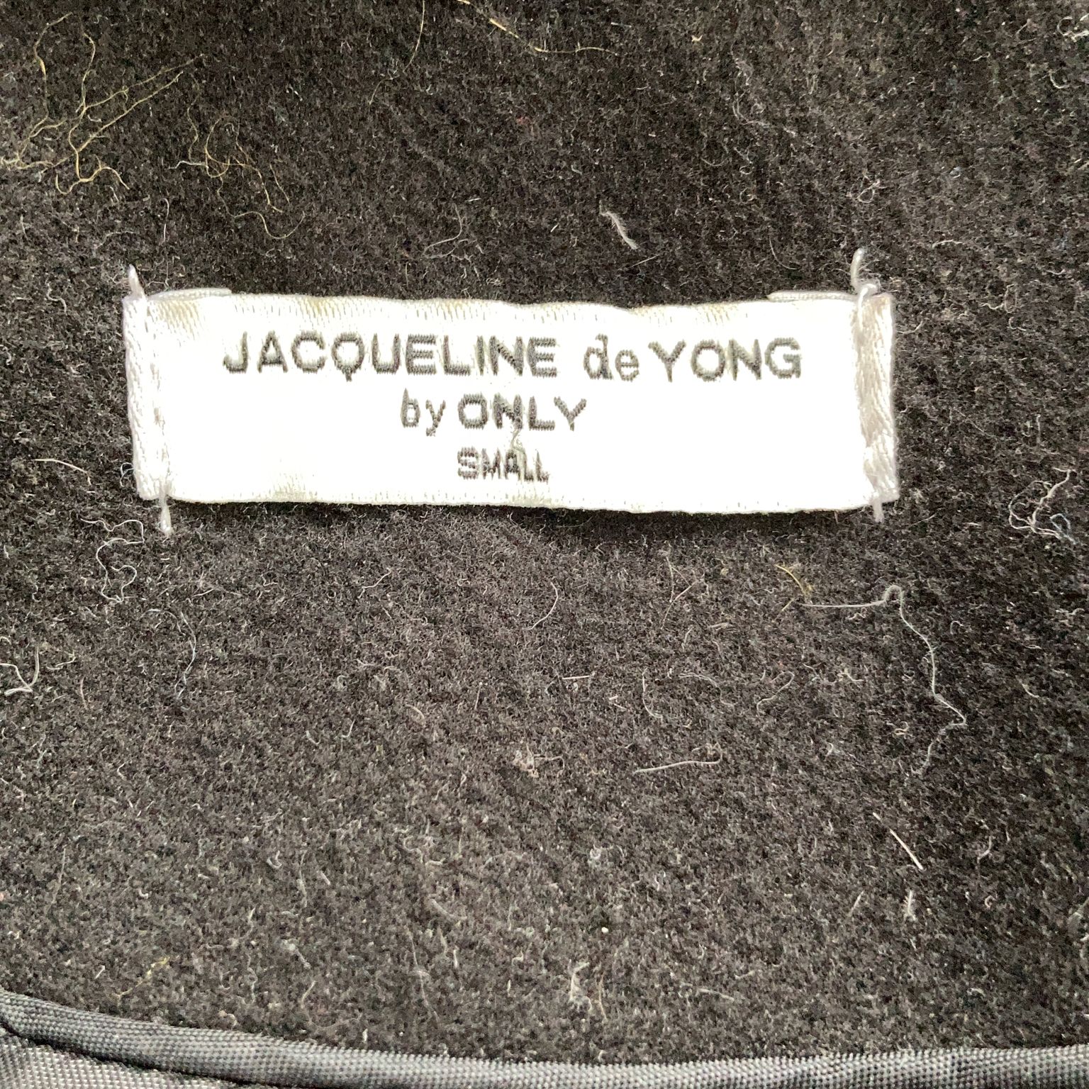 Jacqueline de Yong