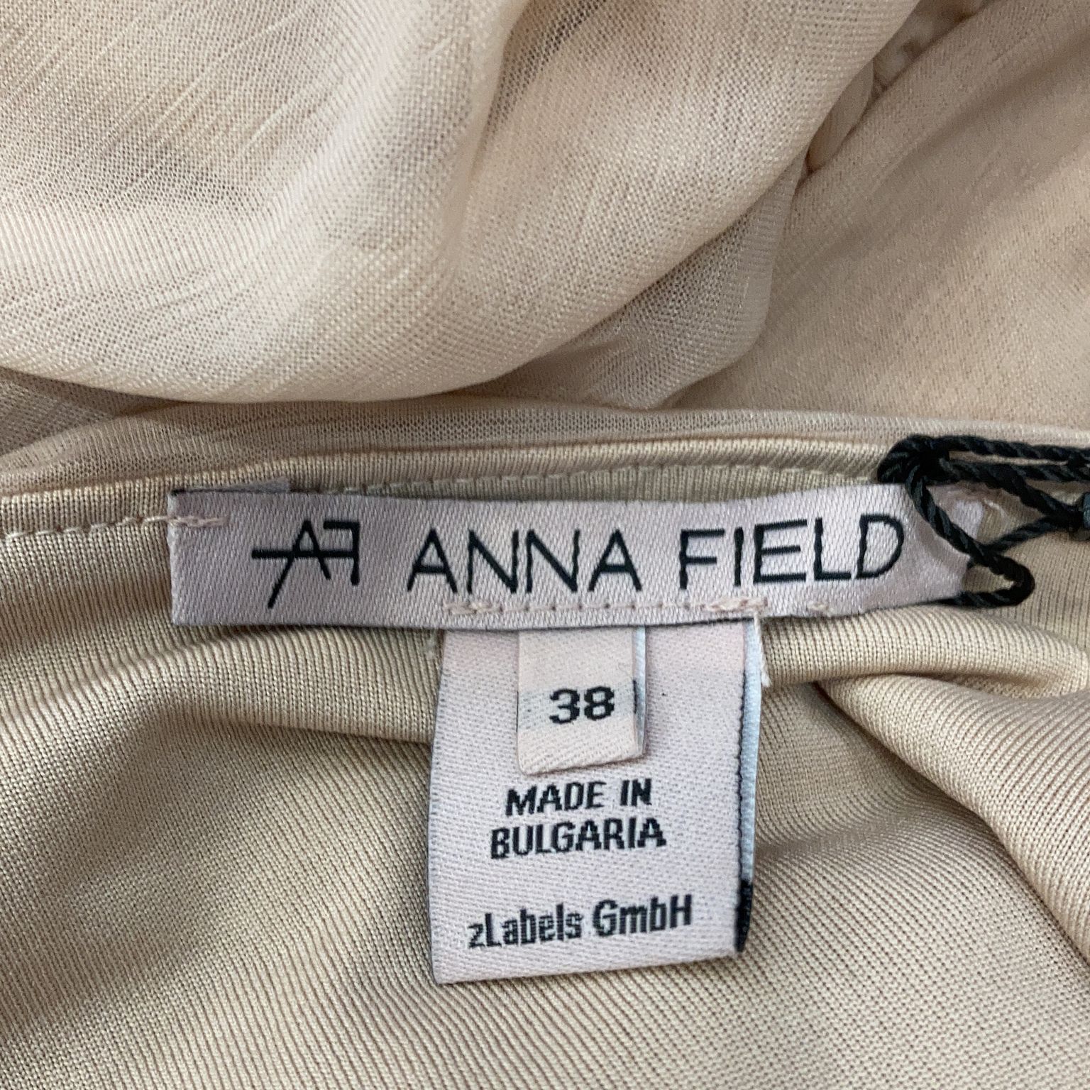 Anna Field