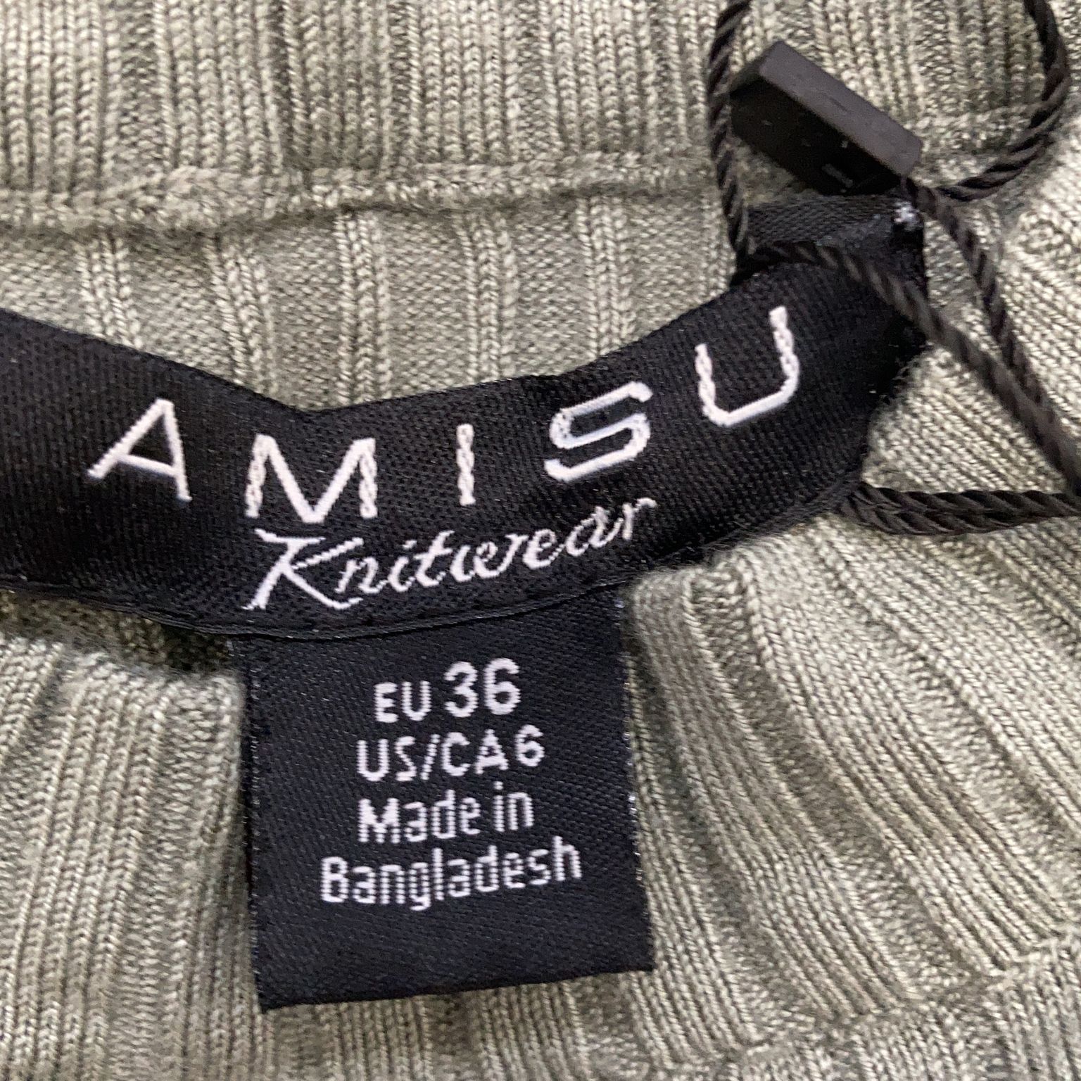 Amisu Knitwear