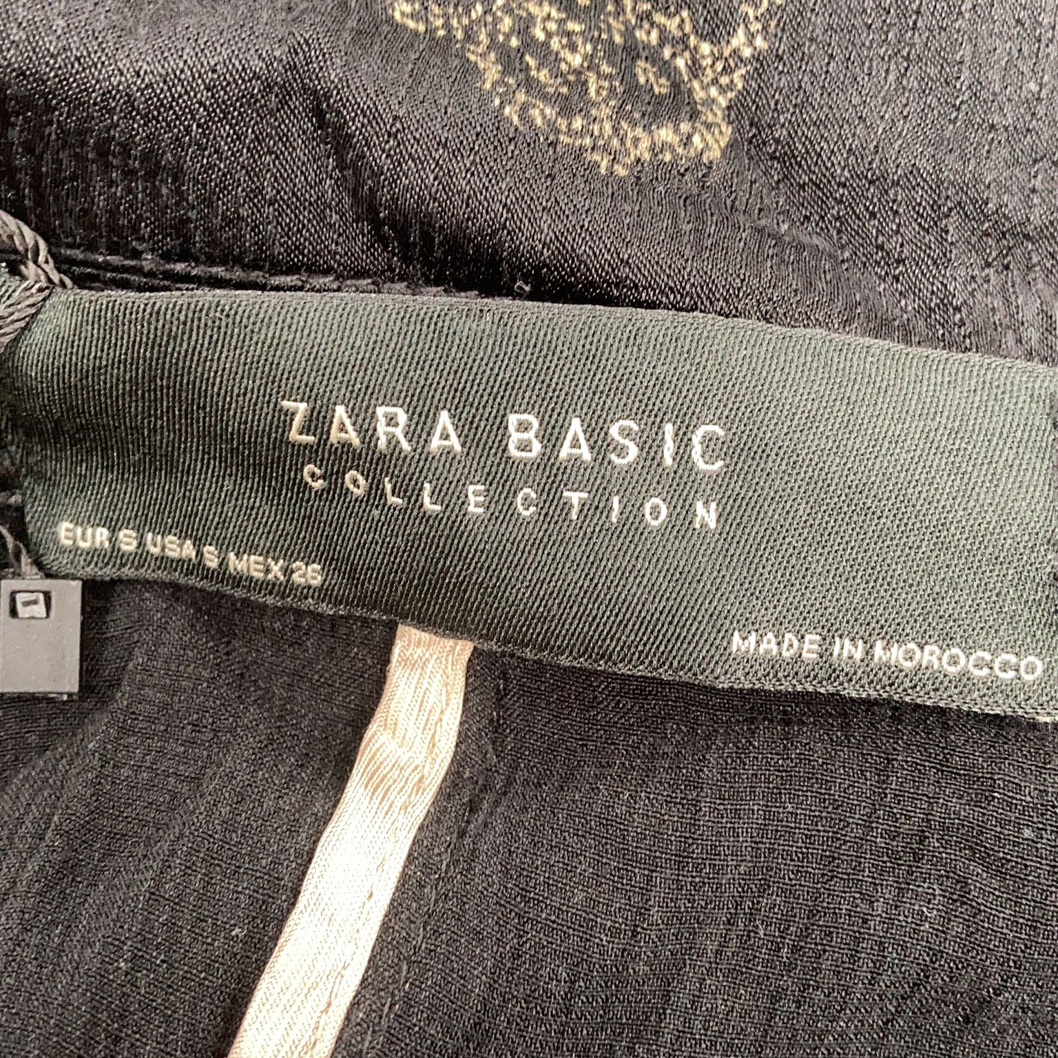 Zara Basic