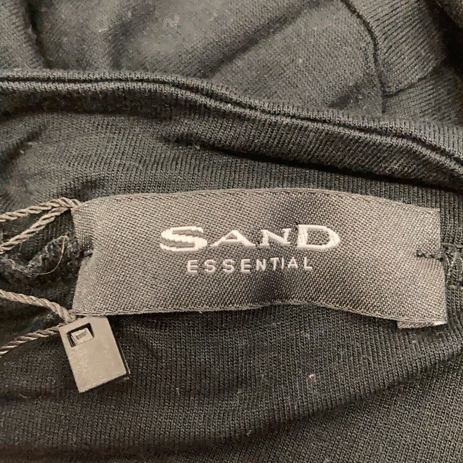 SAND Essential