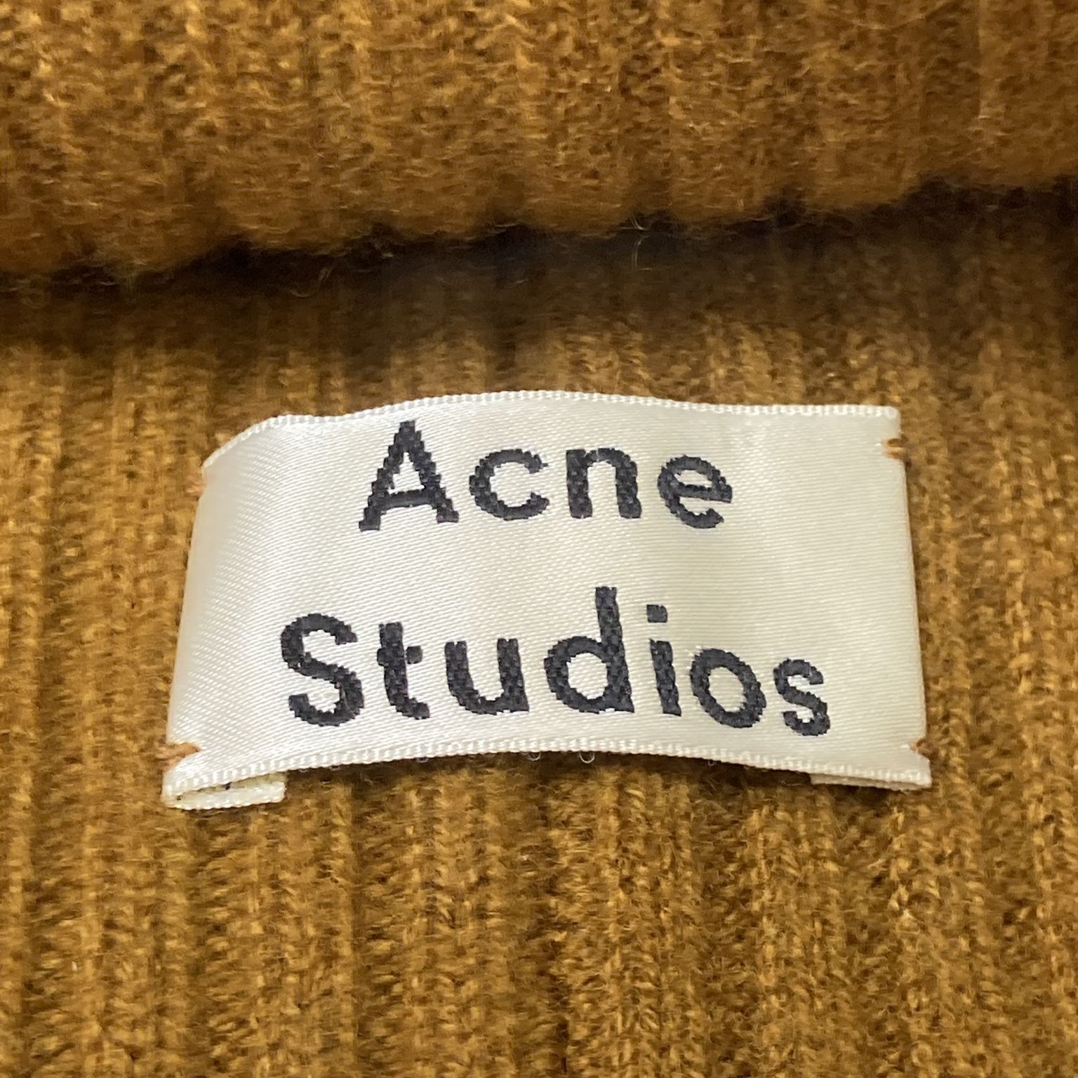 Acne Studios