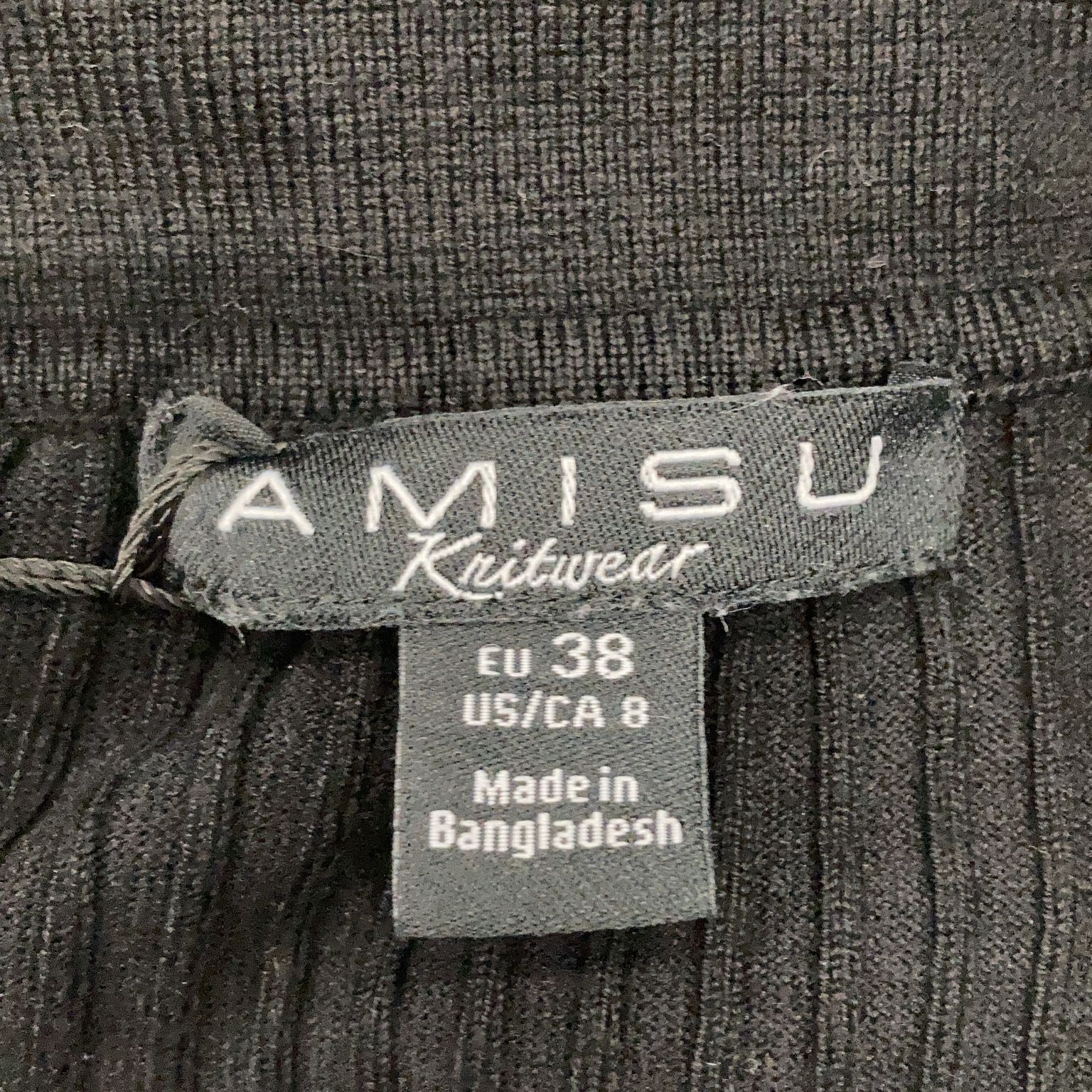 Amisu Knitwear