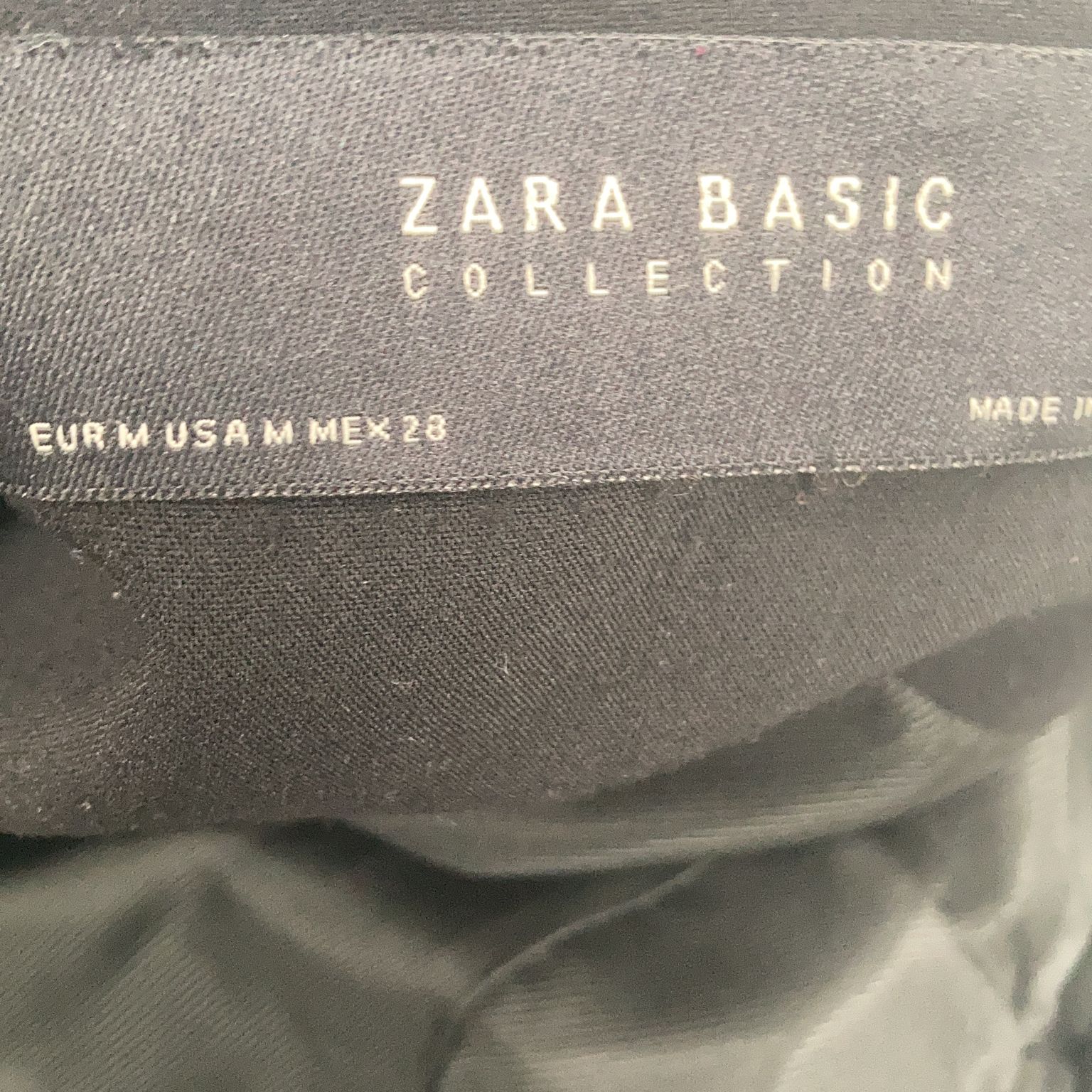 Zara Basic