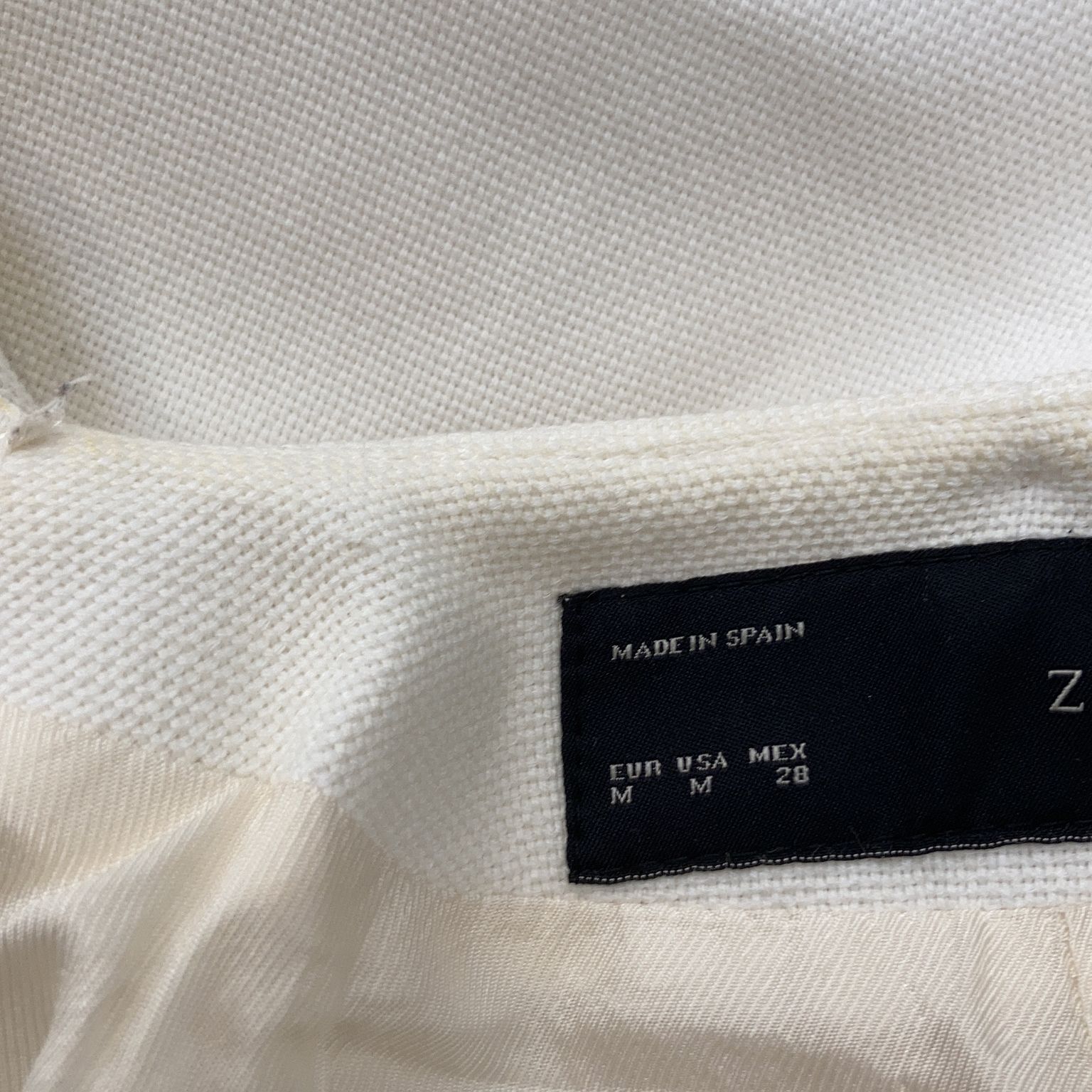 Zara Basic