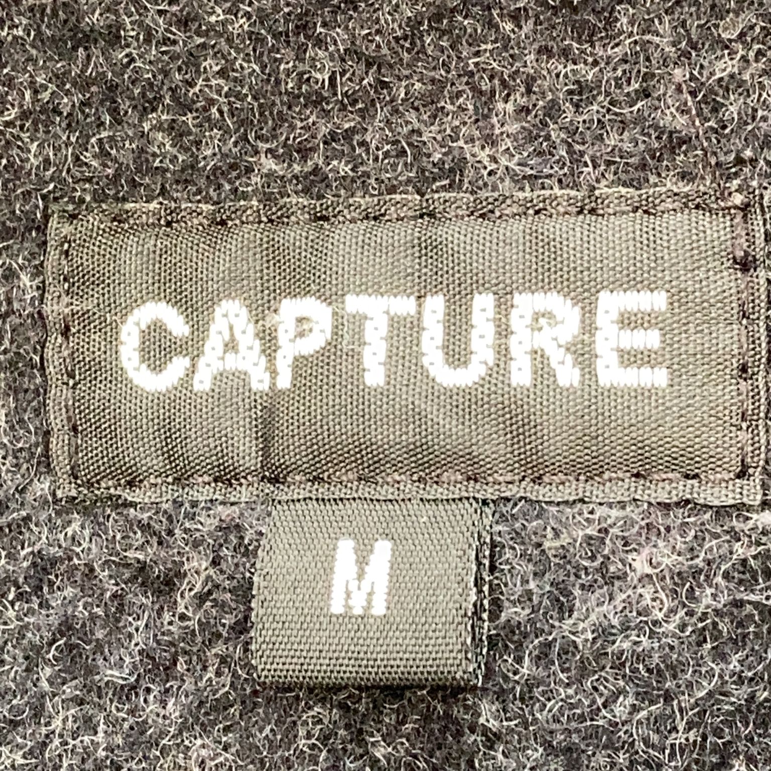 Capture