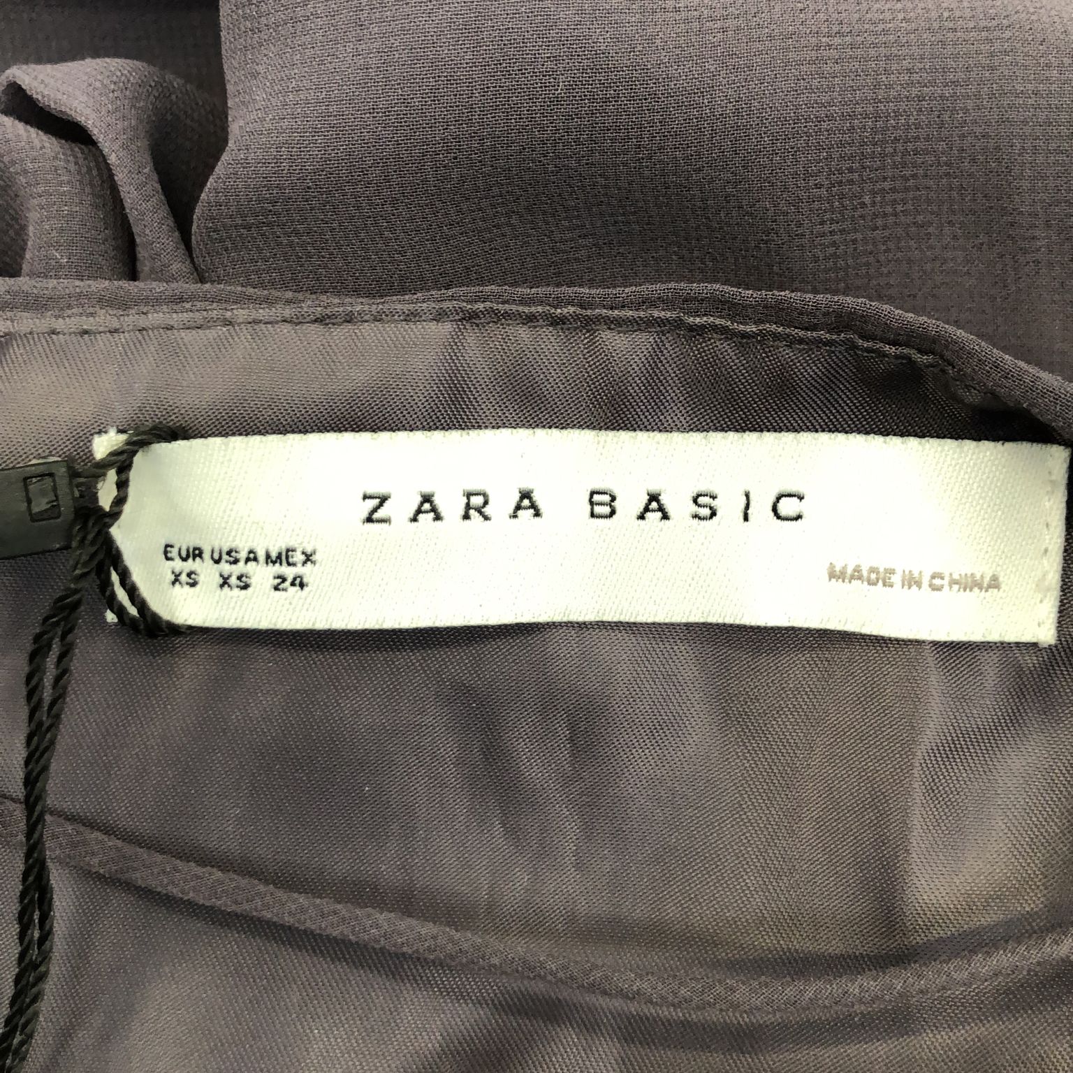 Zara Basic