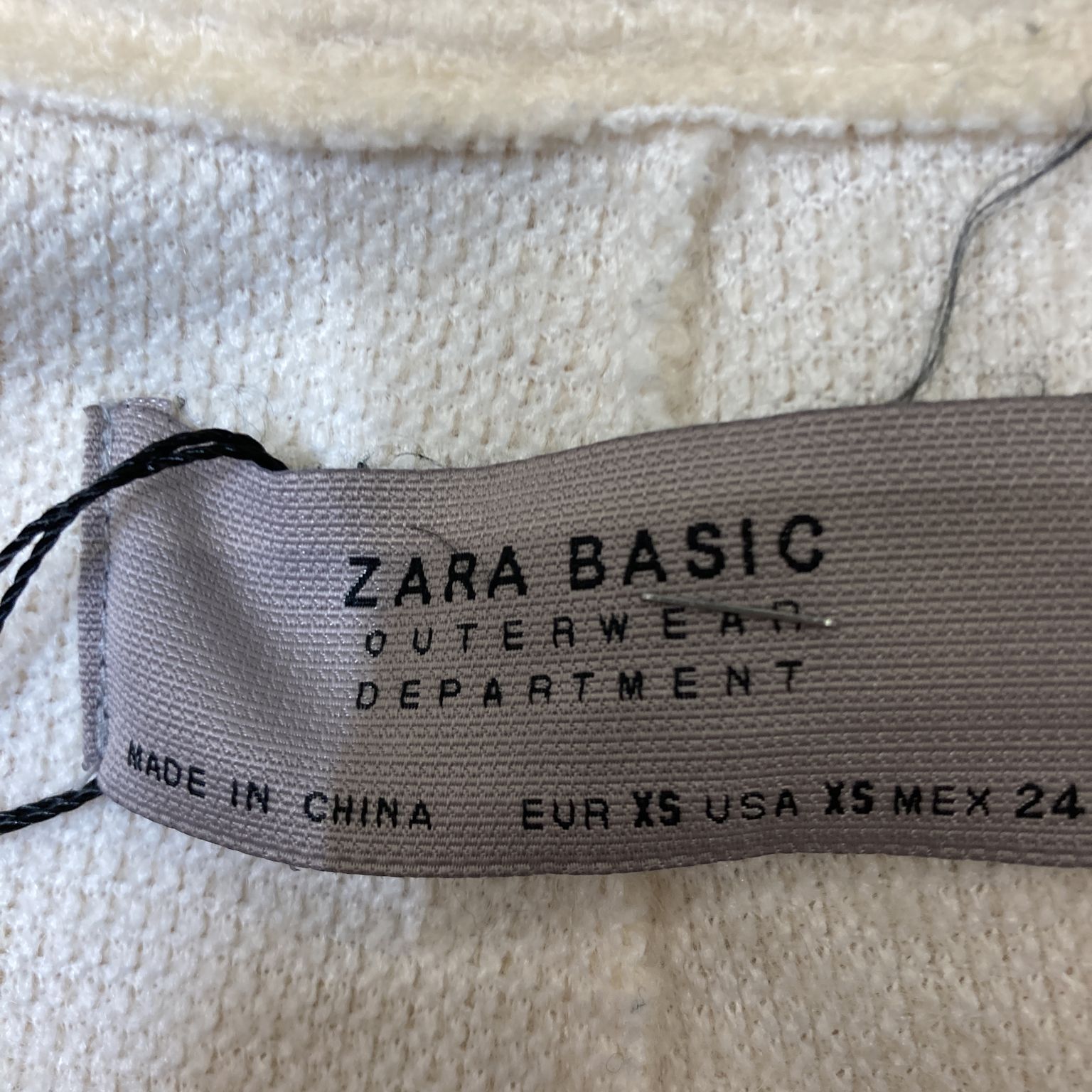 Zara Basic