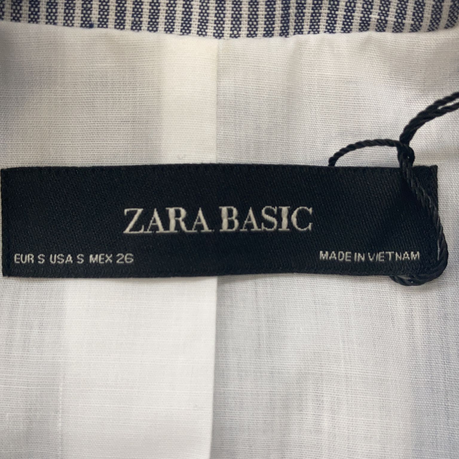 Zara Basic