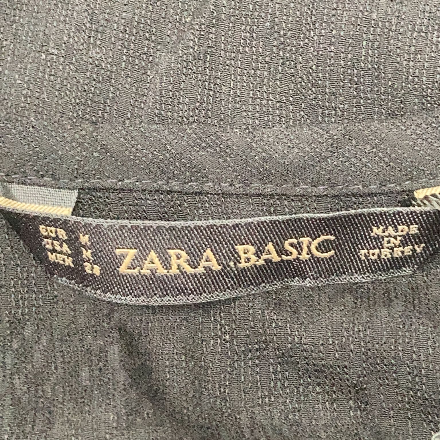 Zara Basic