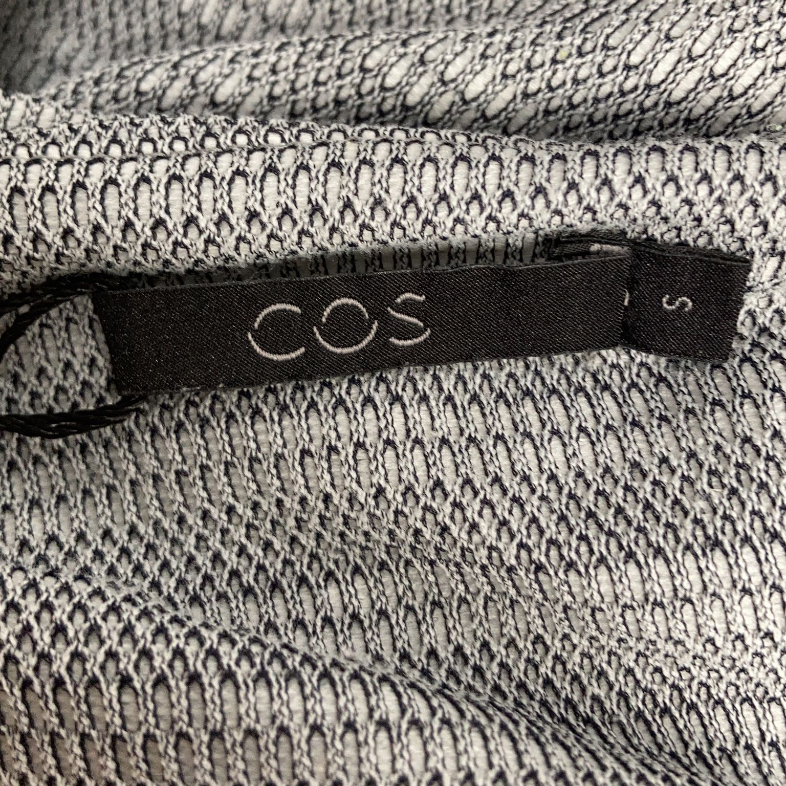 COS