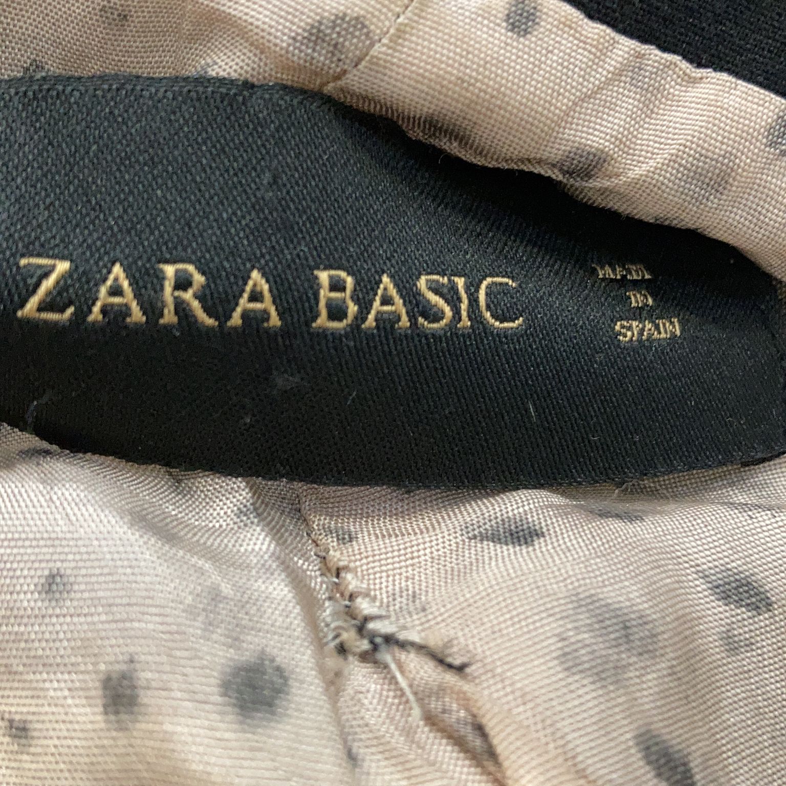 Zara Basic