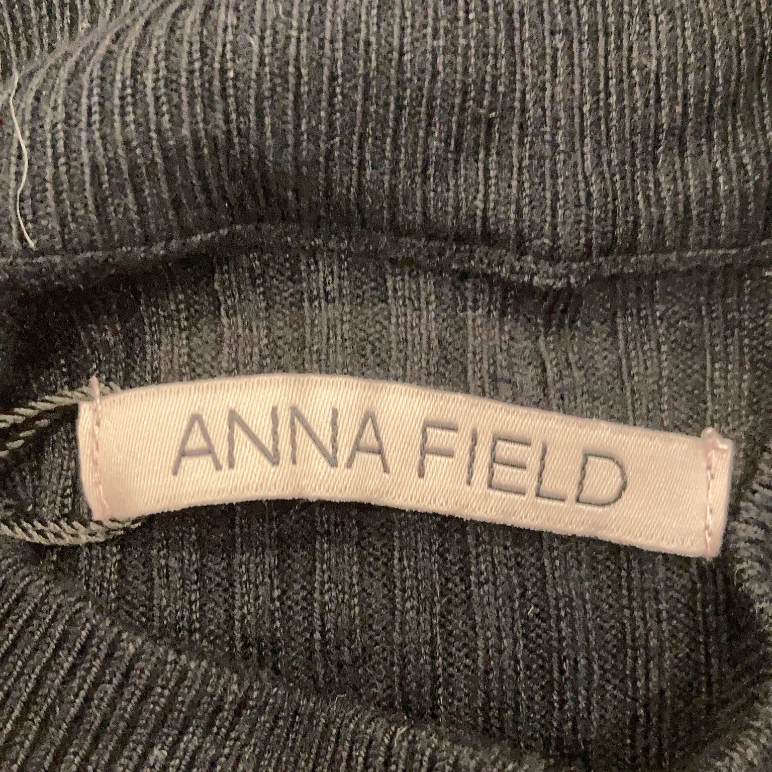 Anna Field