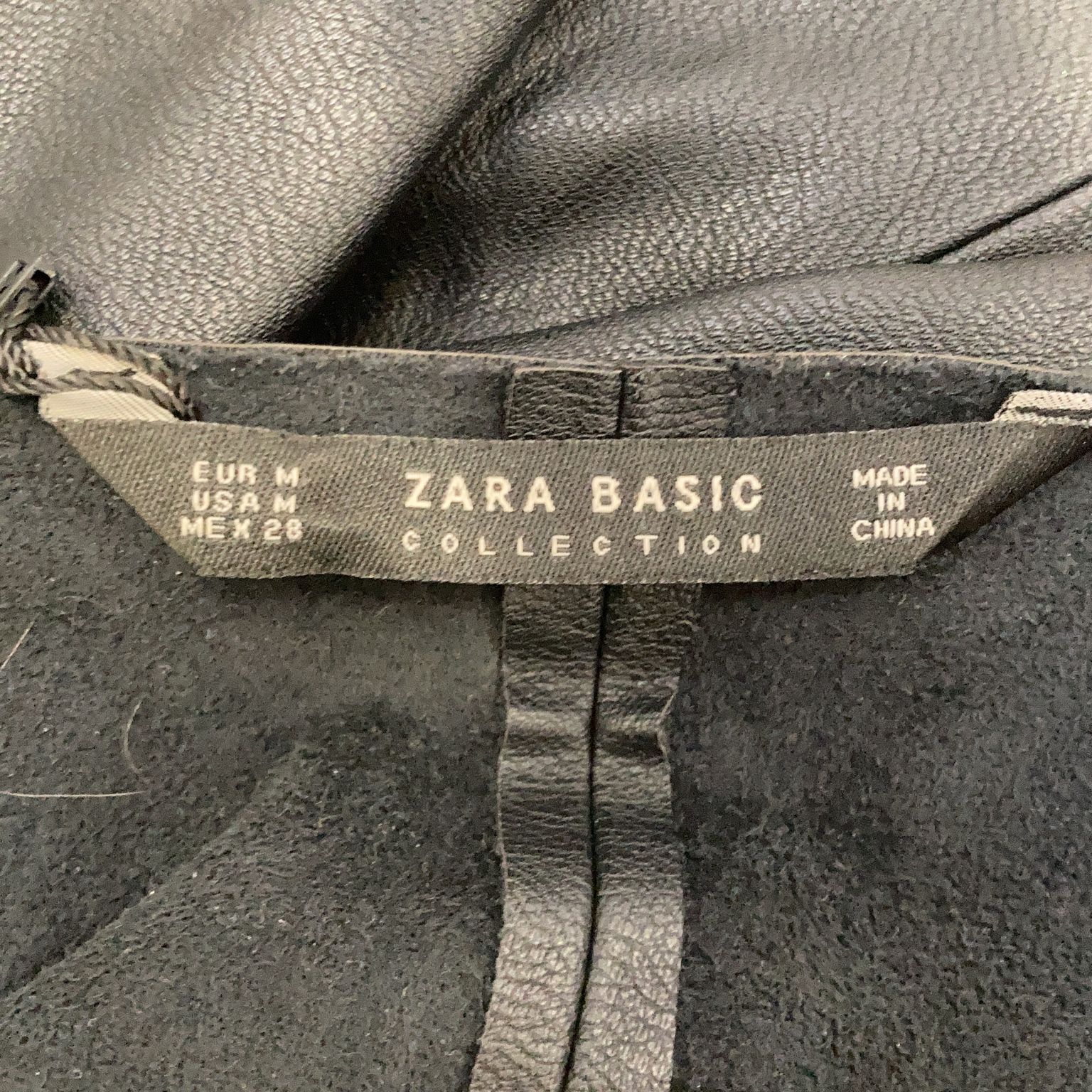 Zara Basic