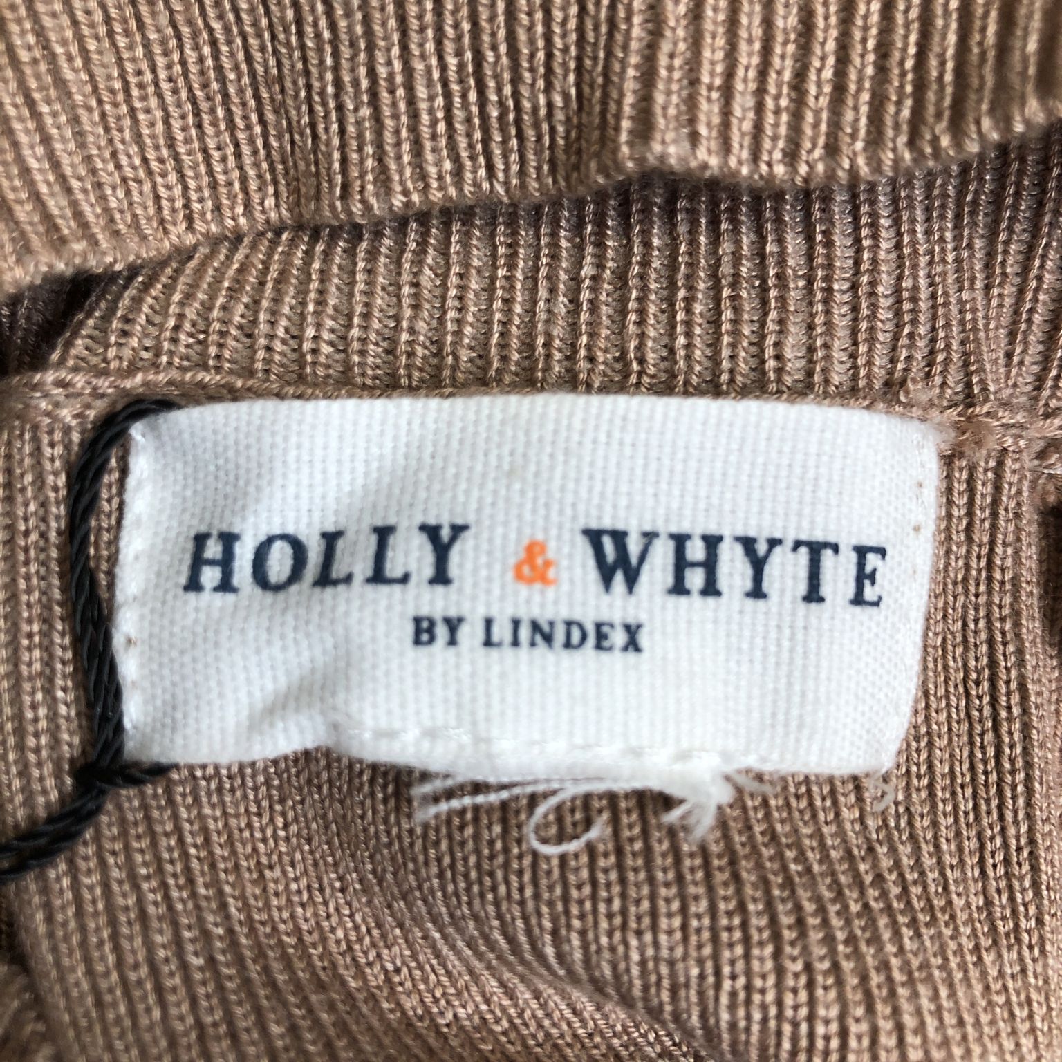 Holly  Whyte by Lindex