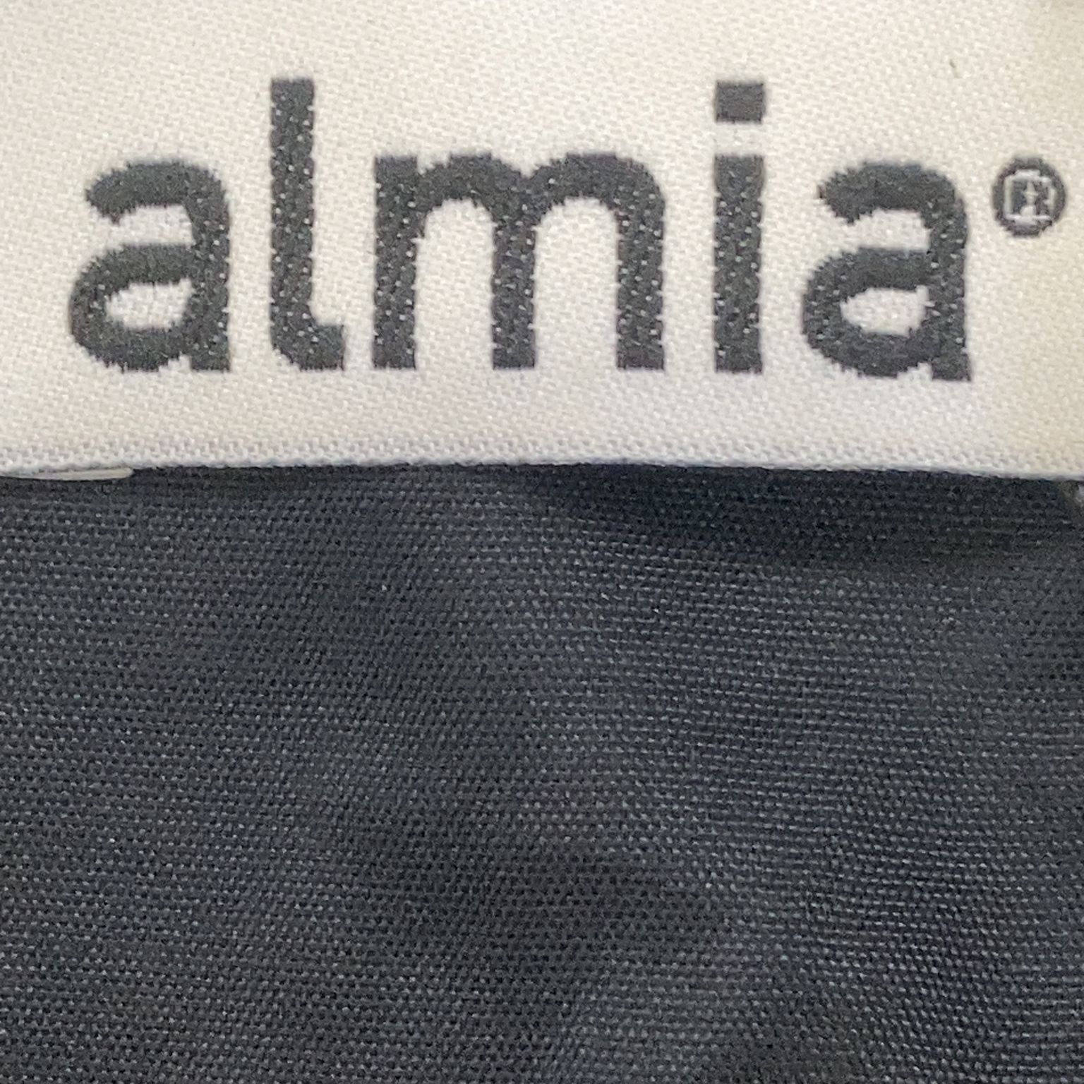 Almia