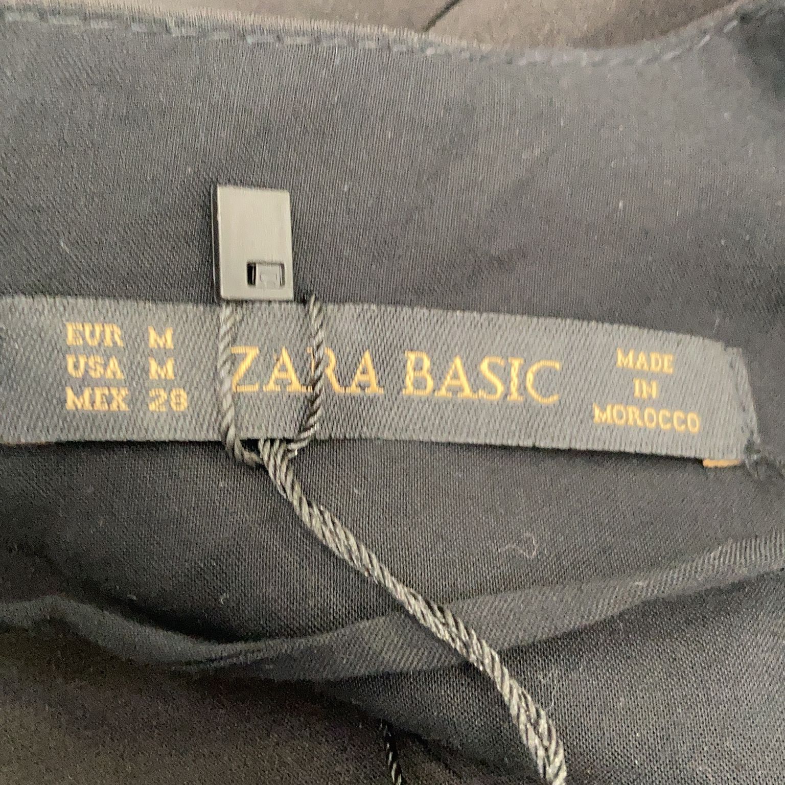 Zara Basic