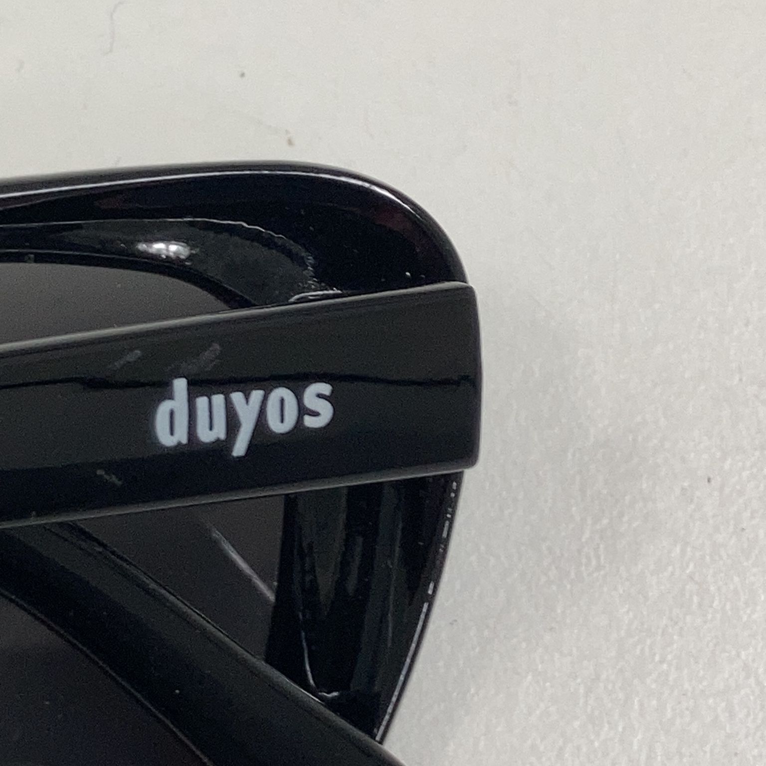 Duyos