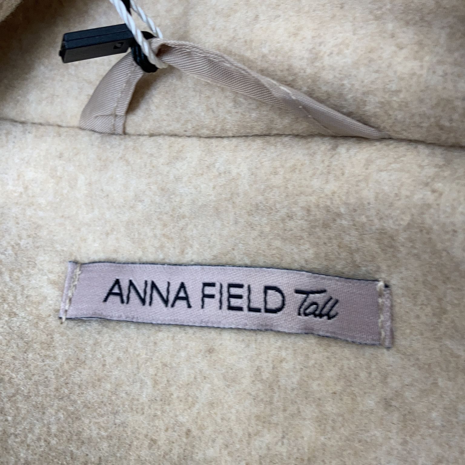 Anna Field Tall