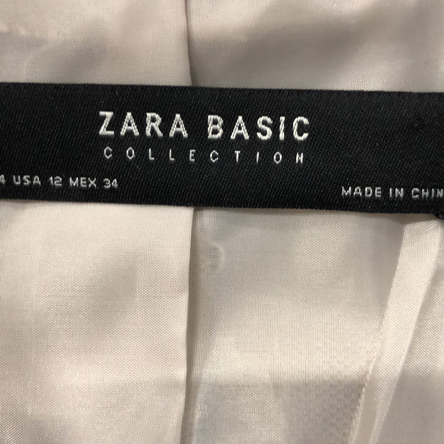 Zara Basic