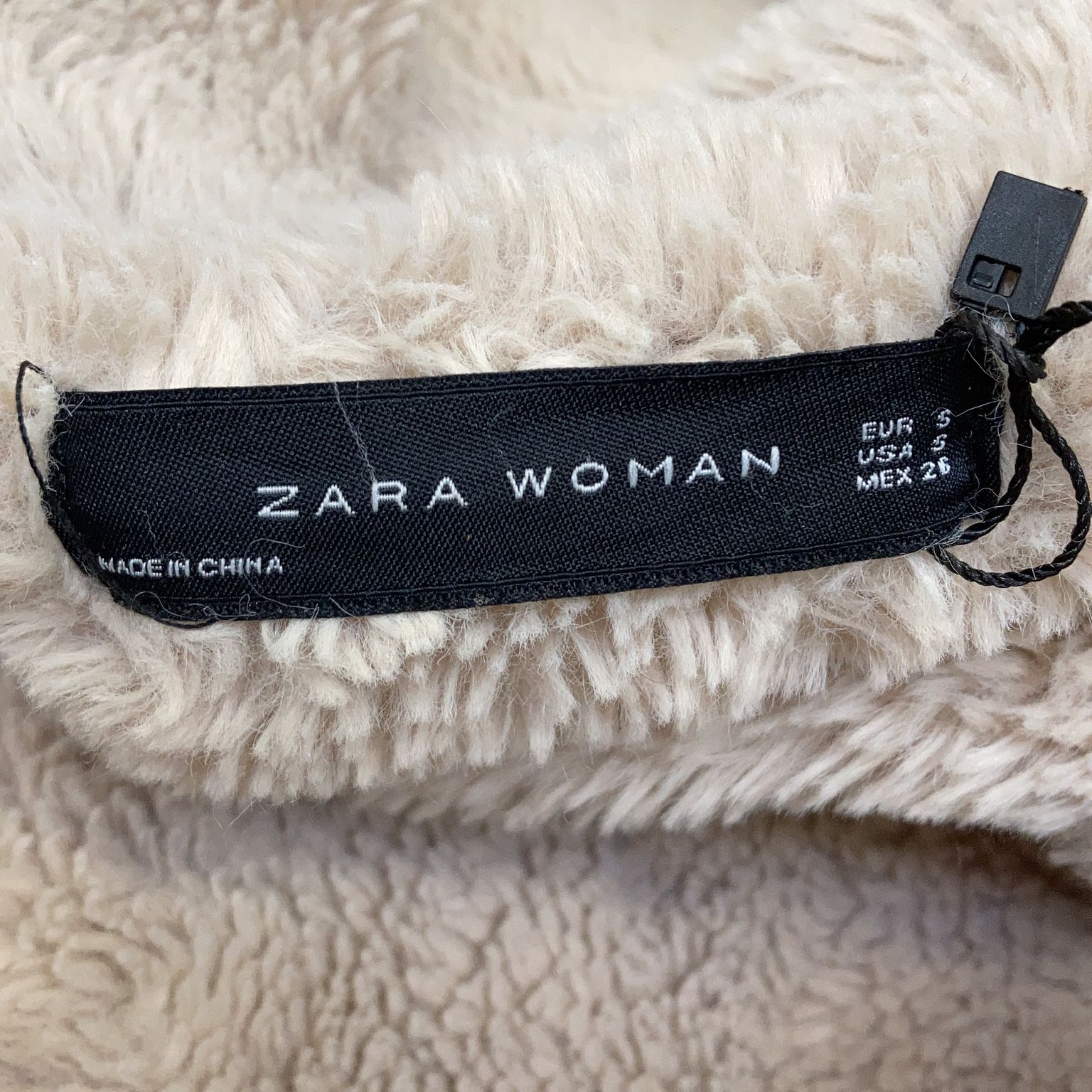 Zara Woman