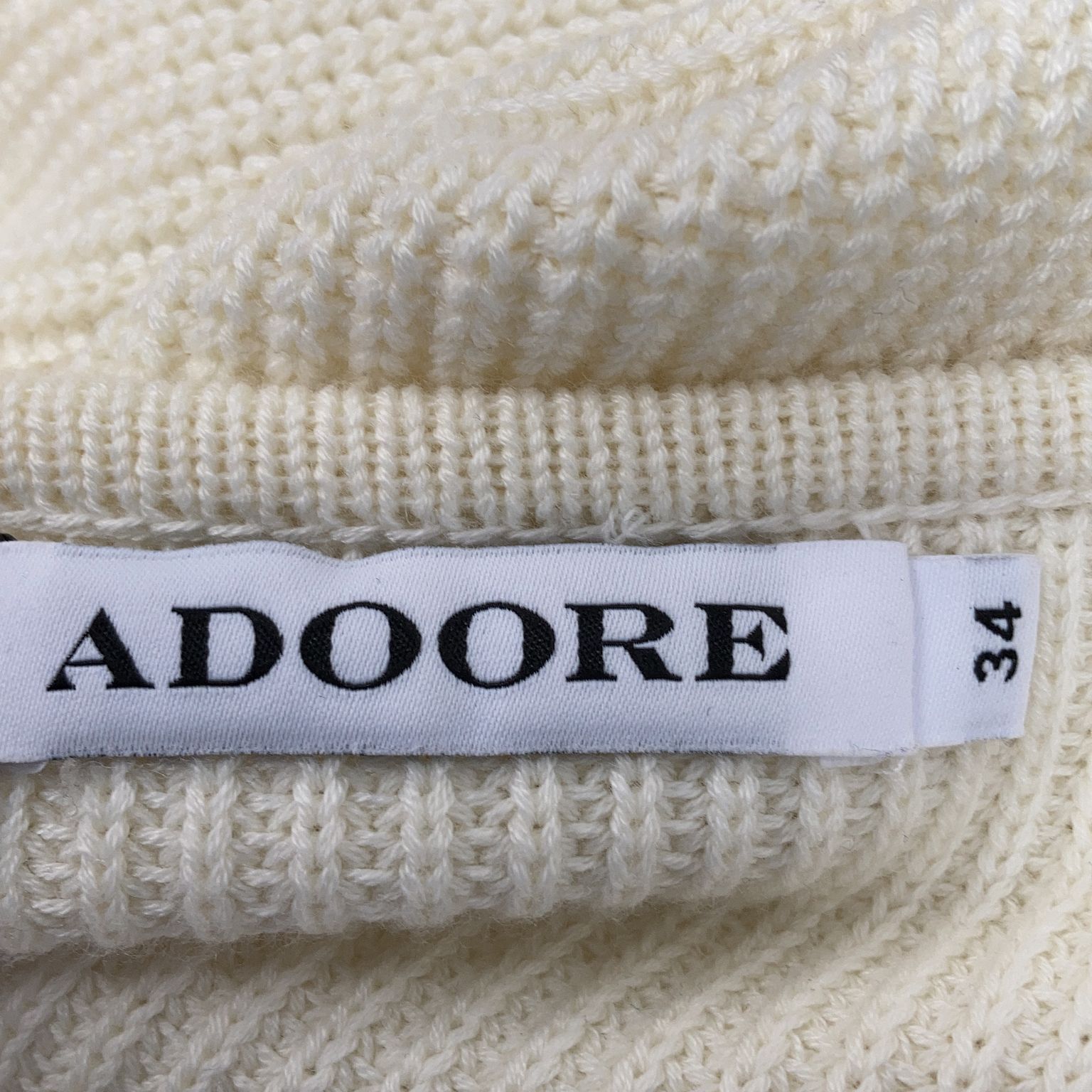 Adoore