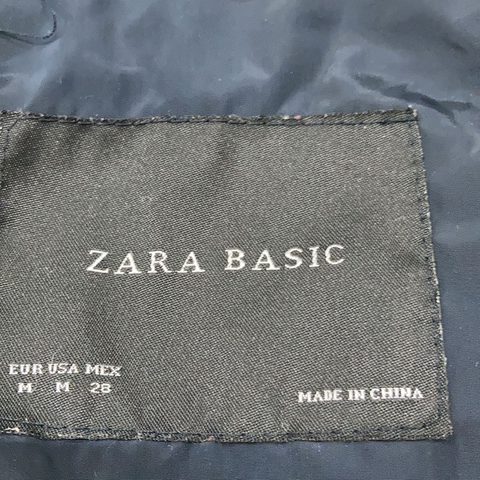 Zara Basic