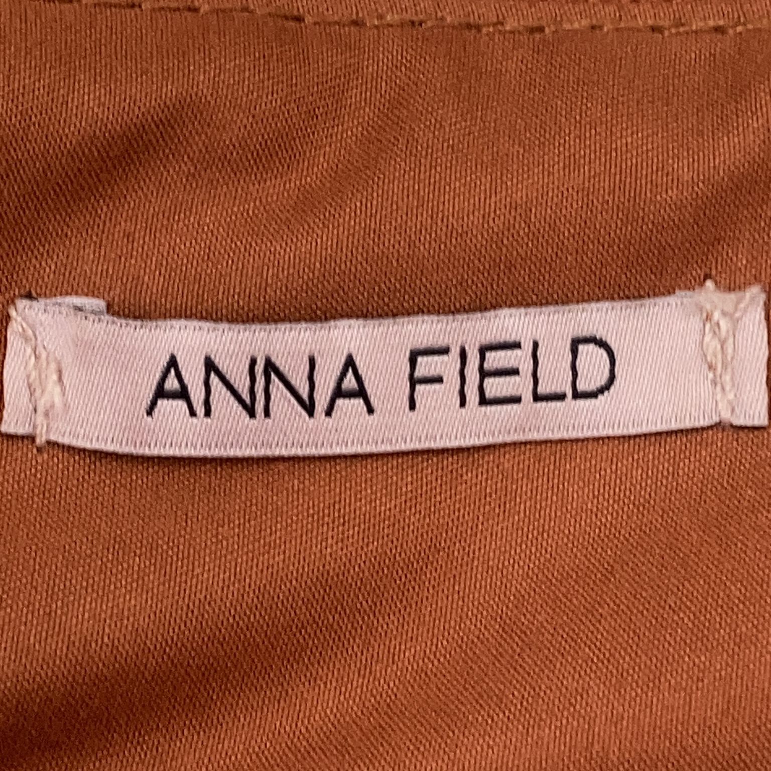 Anna Field