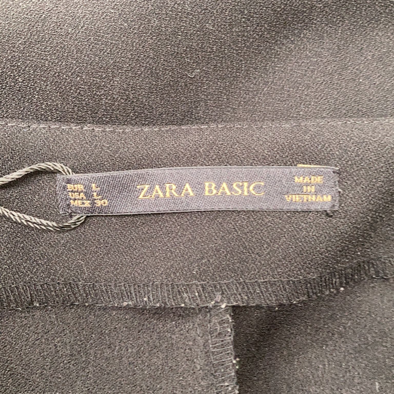 Zara Basic