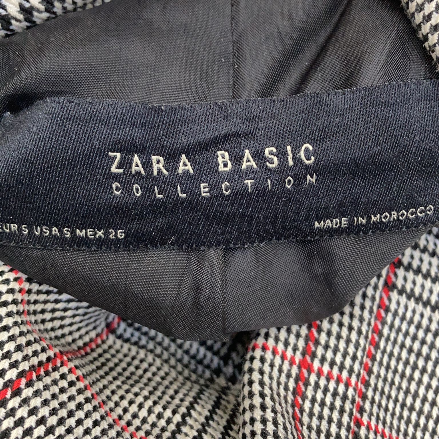 Zara Basic