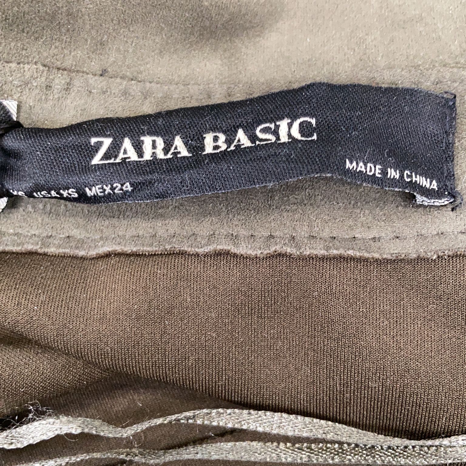 Zara Basic