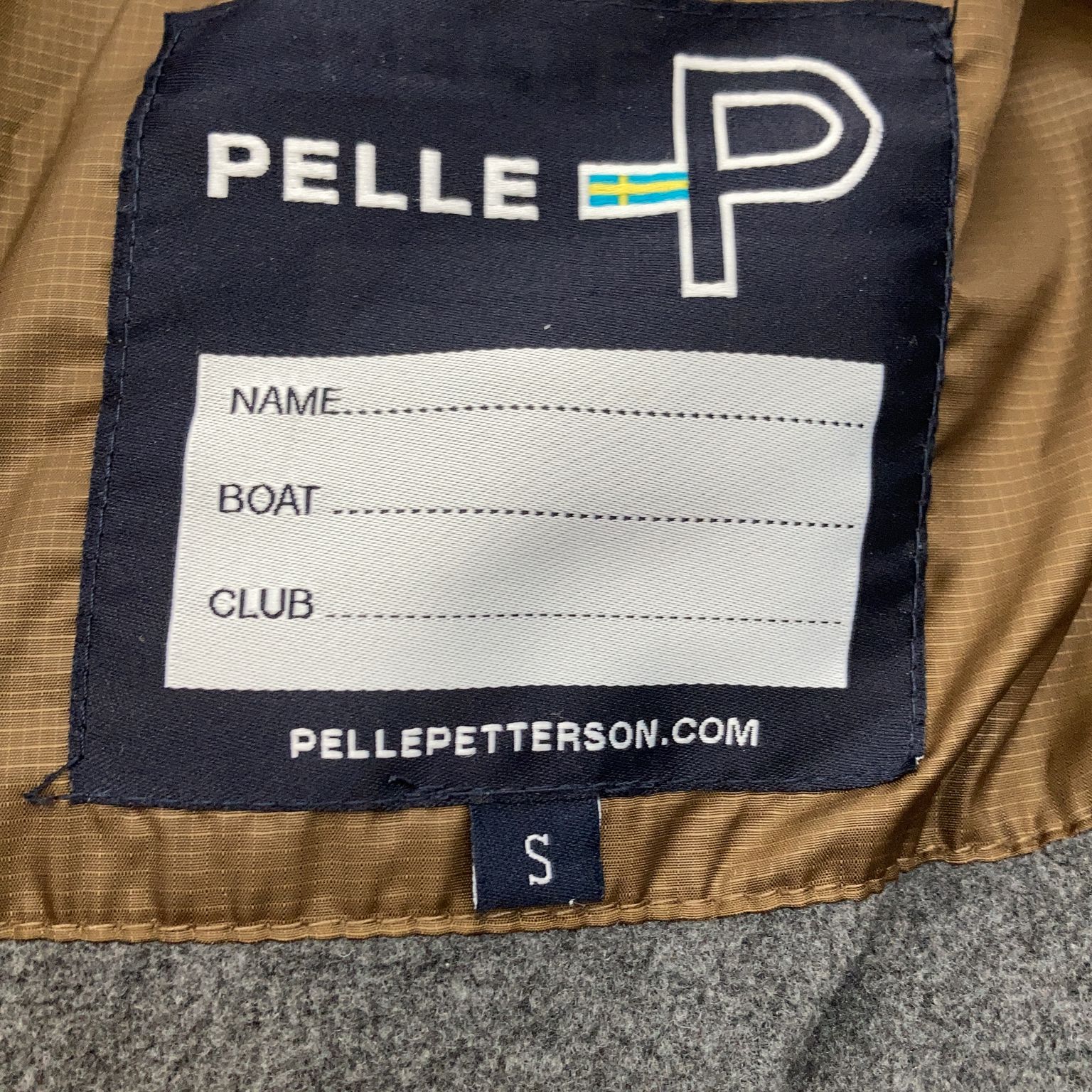 Pelle