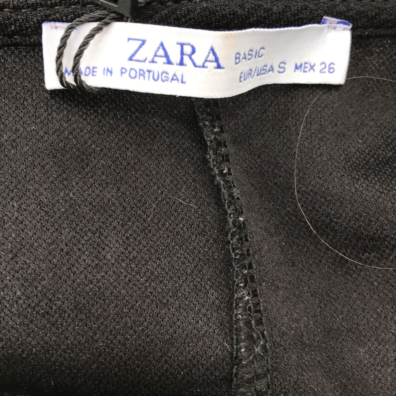 Zara Basic