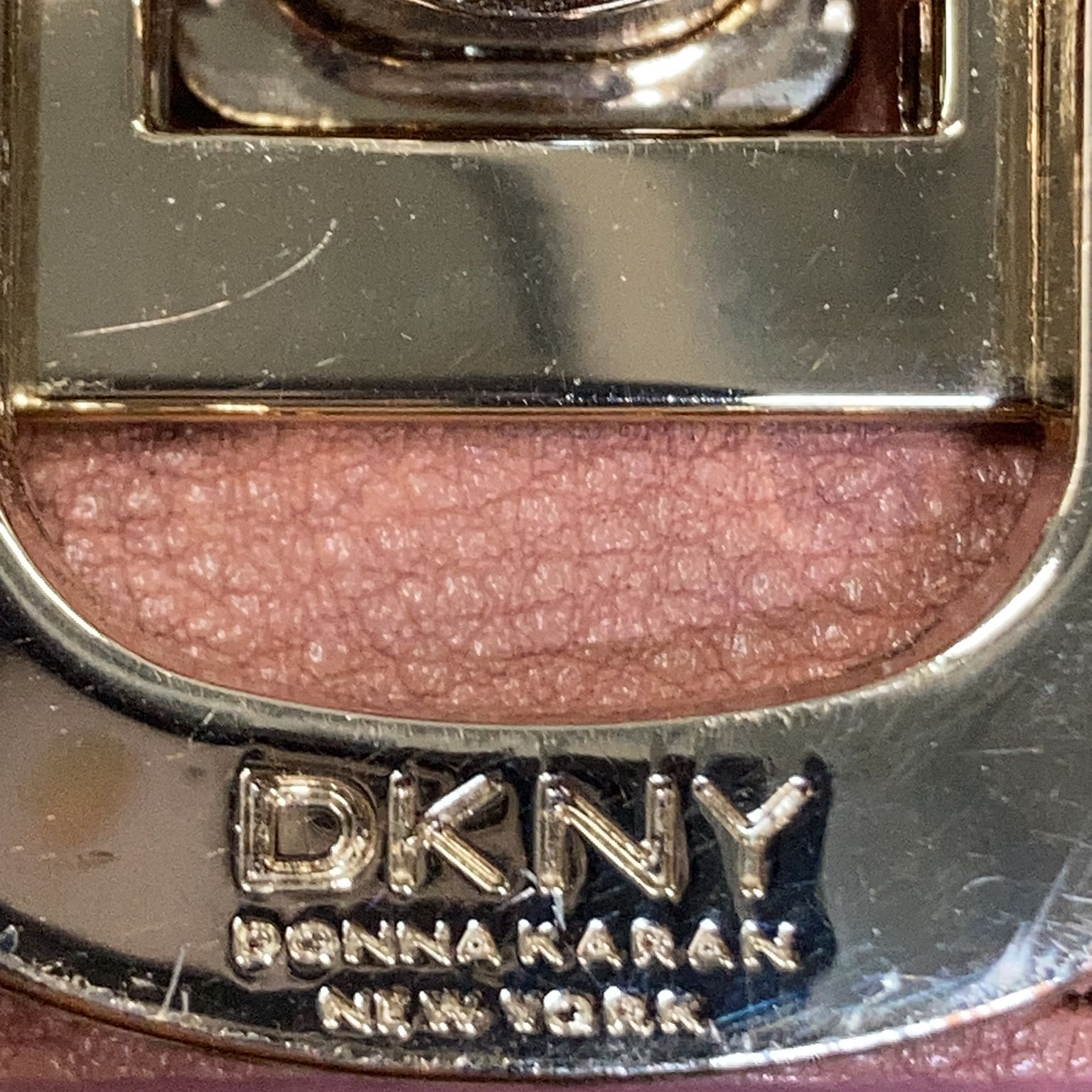 DKNY