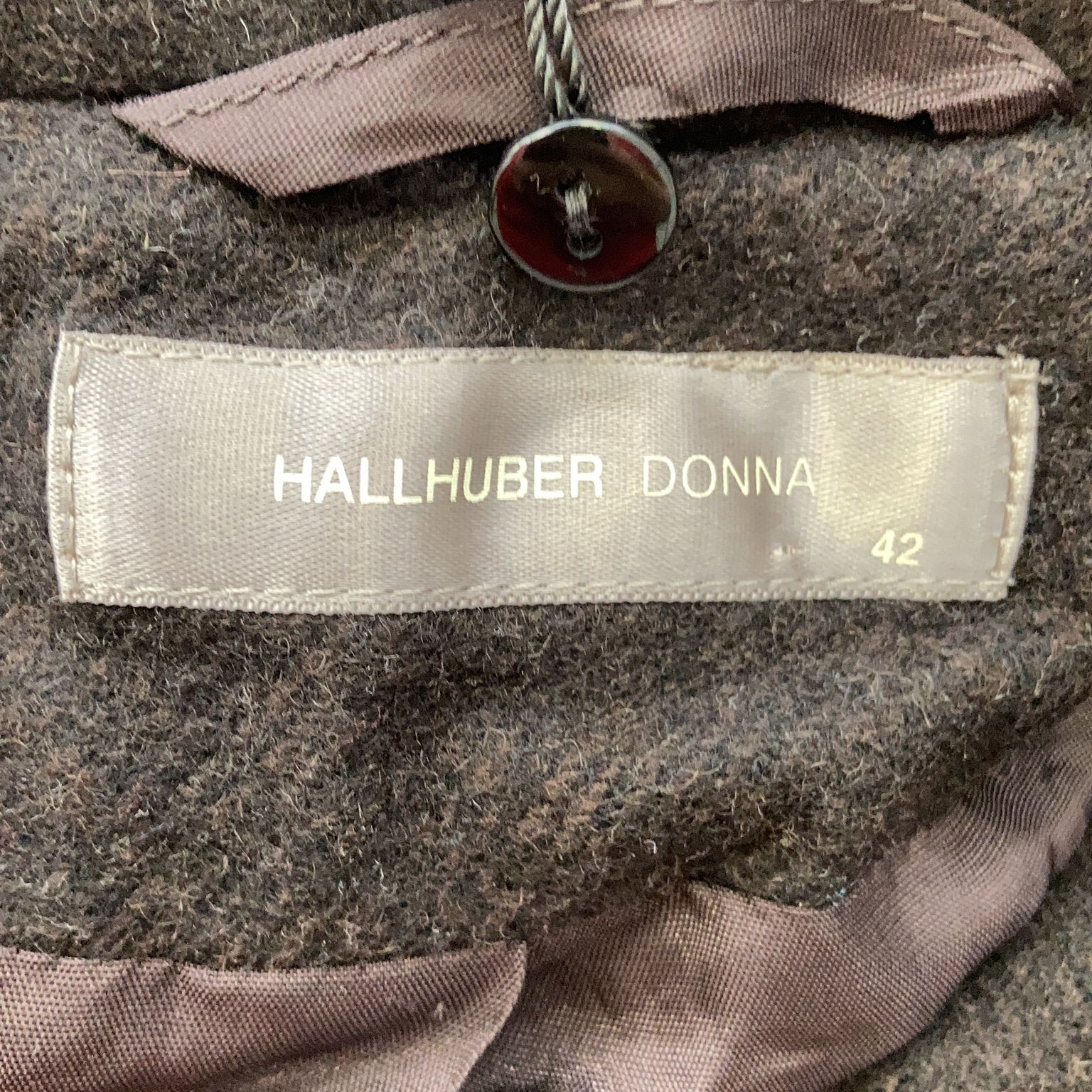 Hallhuber Donna