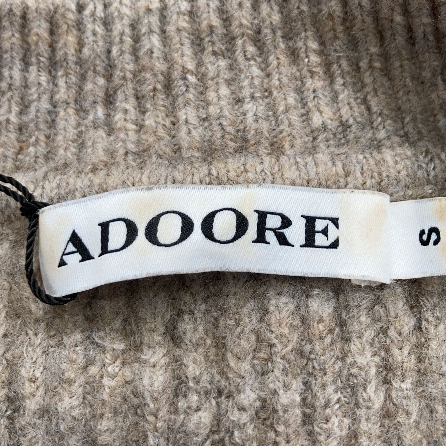 Adoore