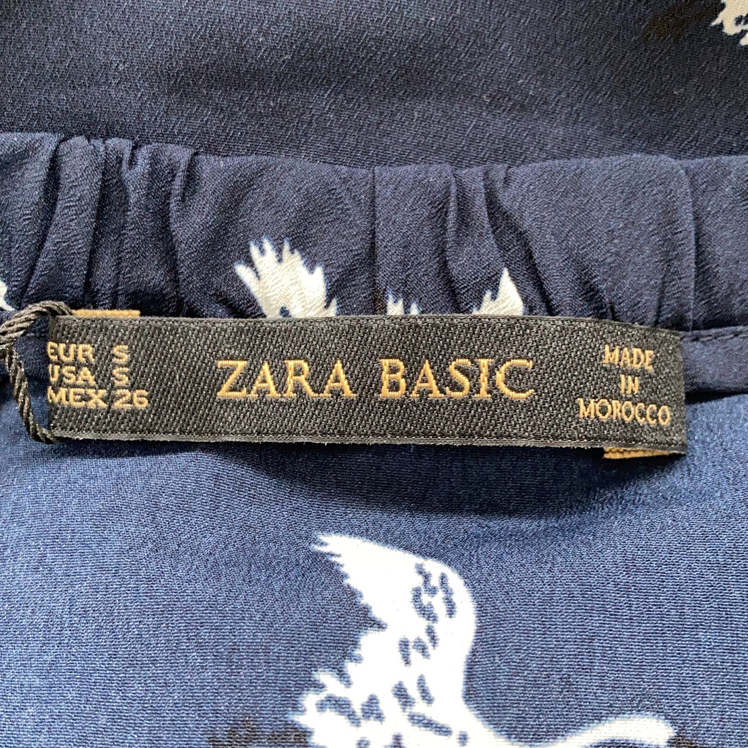 Zara Basic