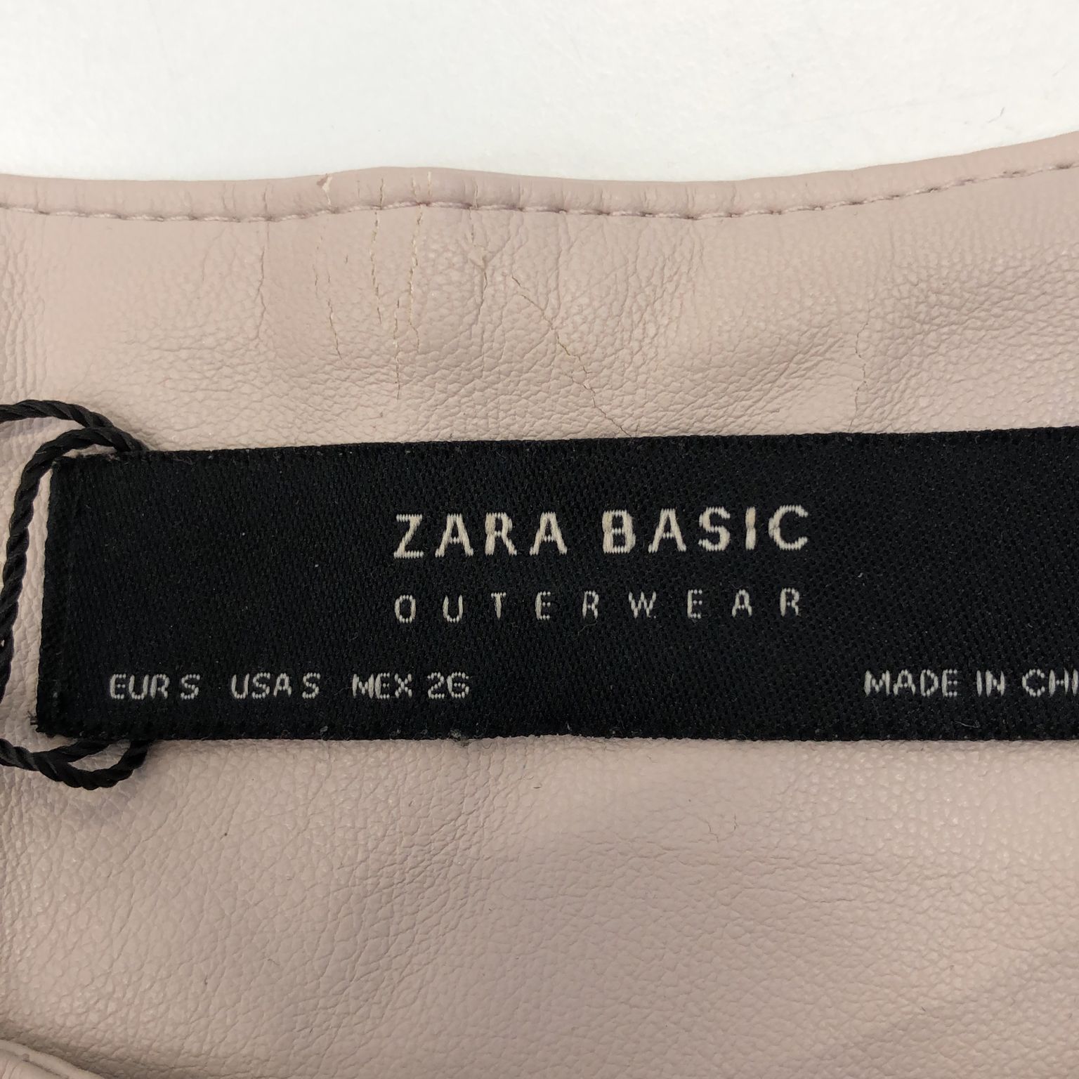 Zara Basic