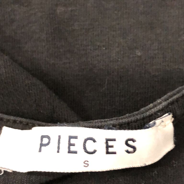 Pieces