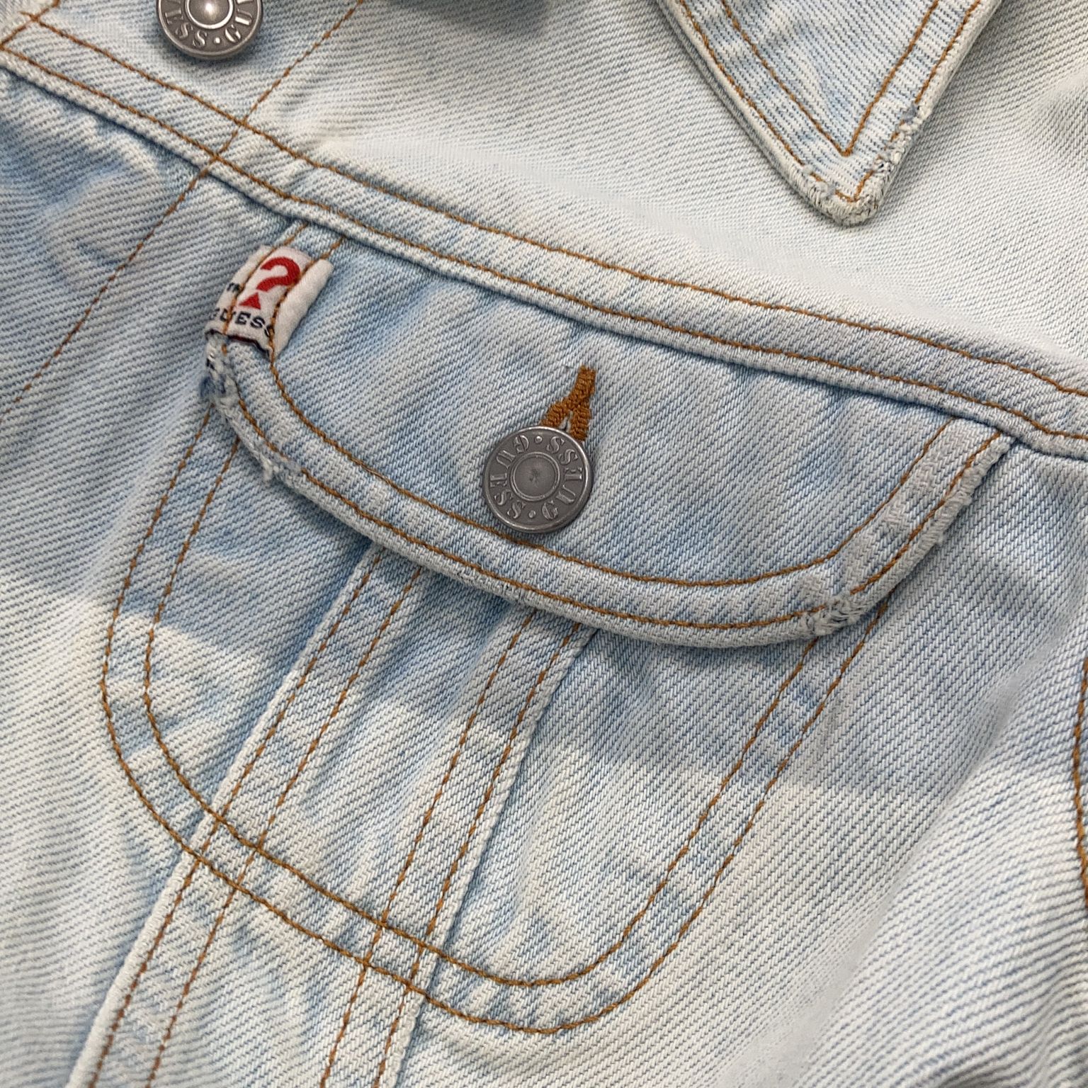 Guess Jeans