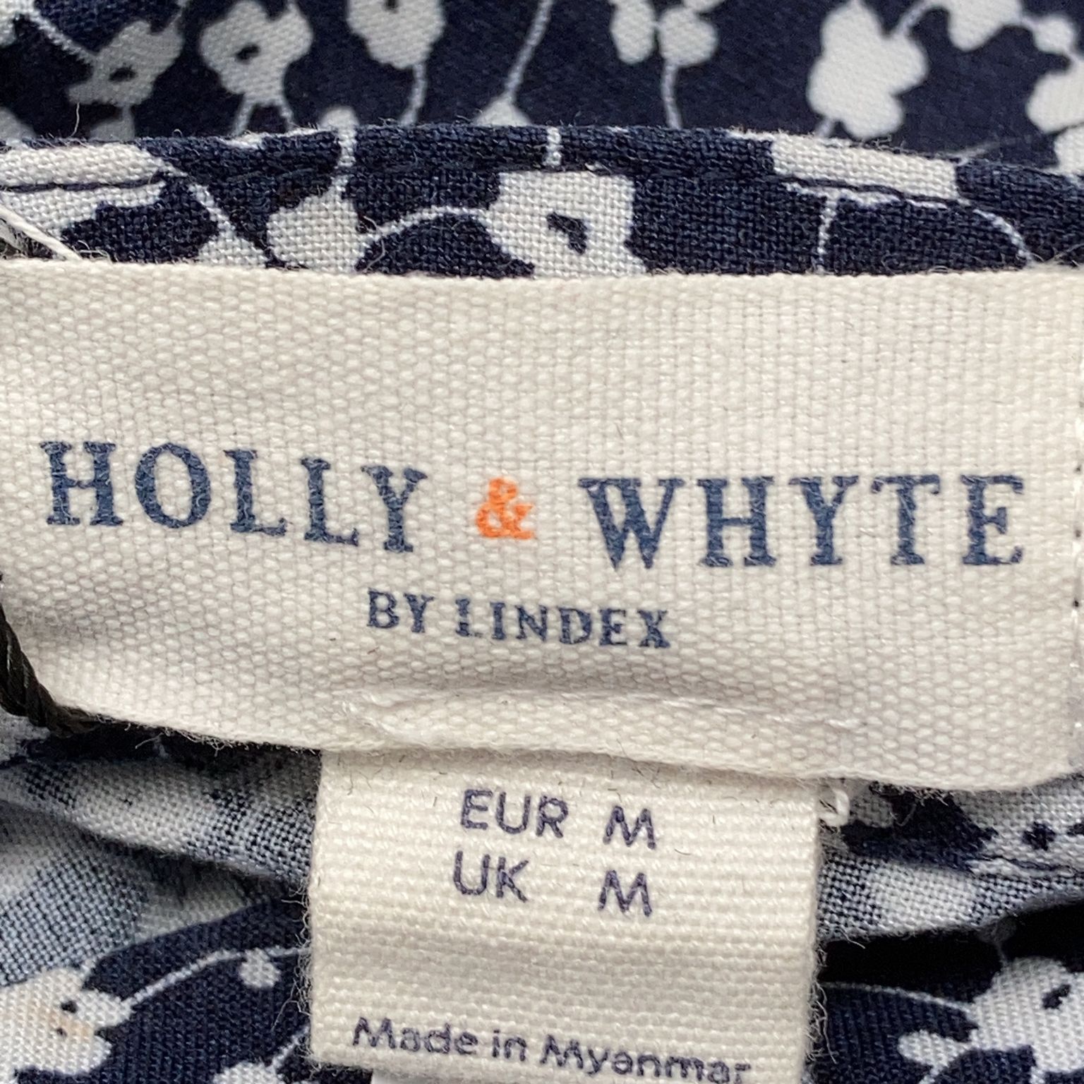 Holly  Whyte by Lindex