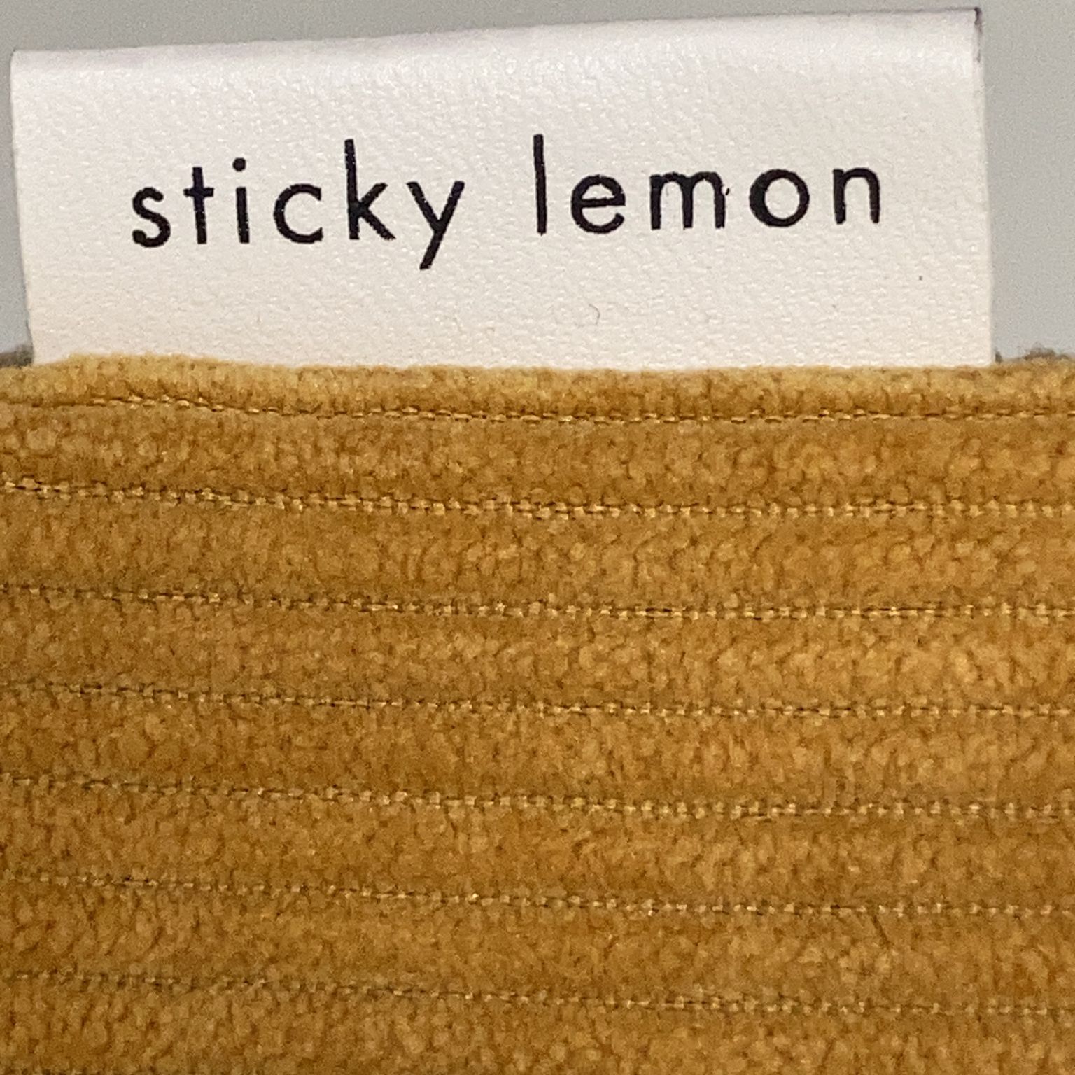 Sticky Lemon