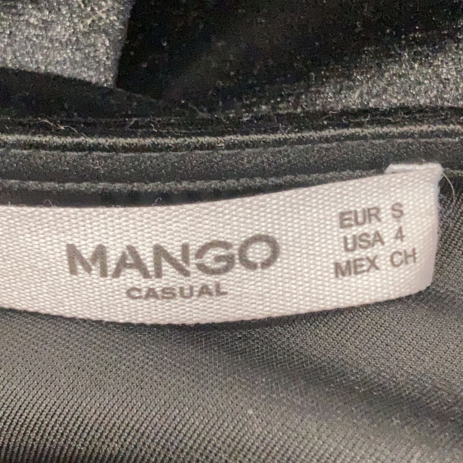 Mango Casual