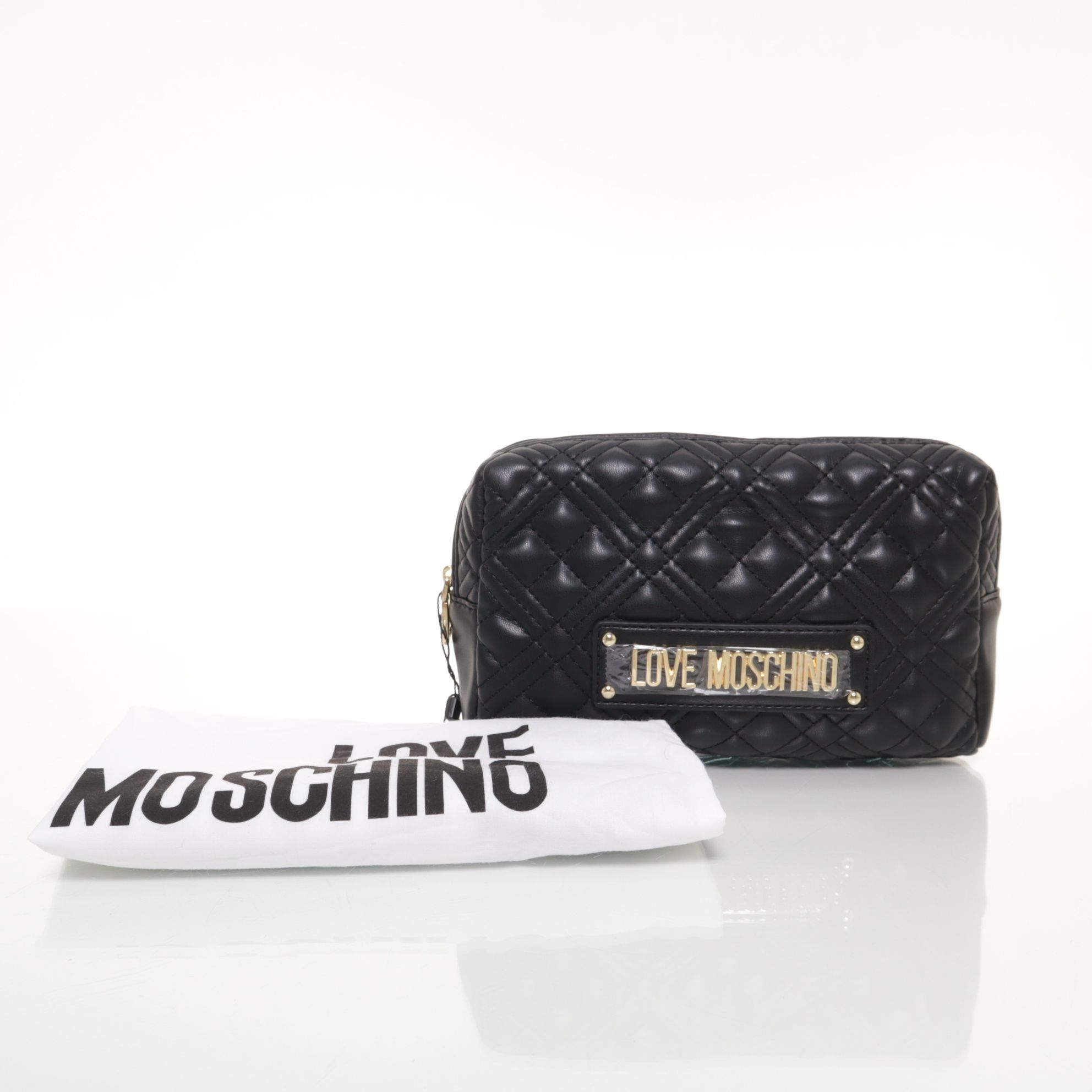 Love Moschino