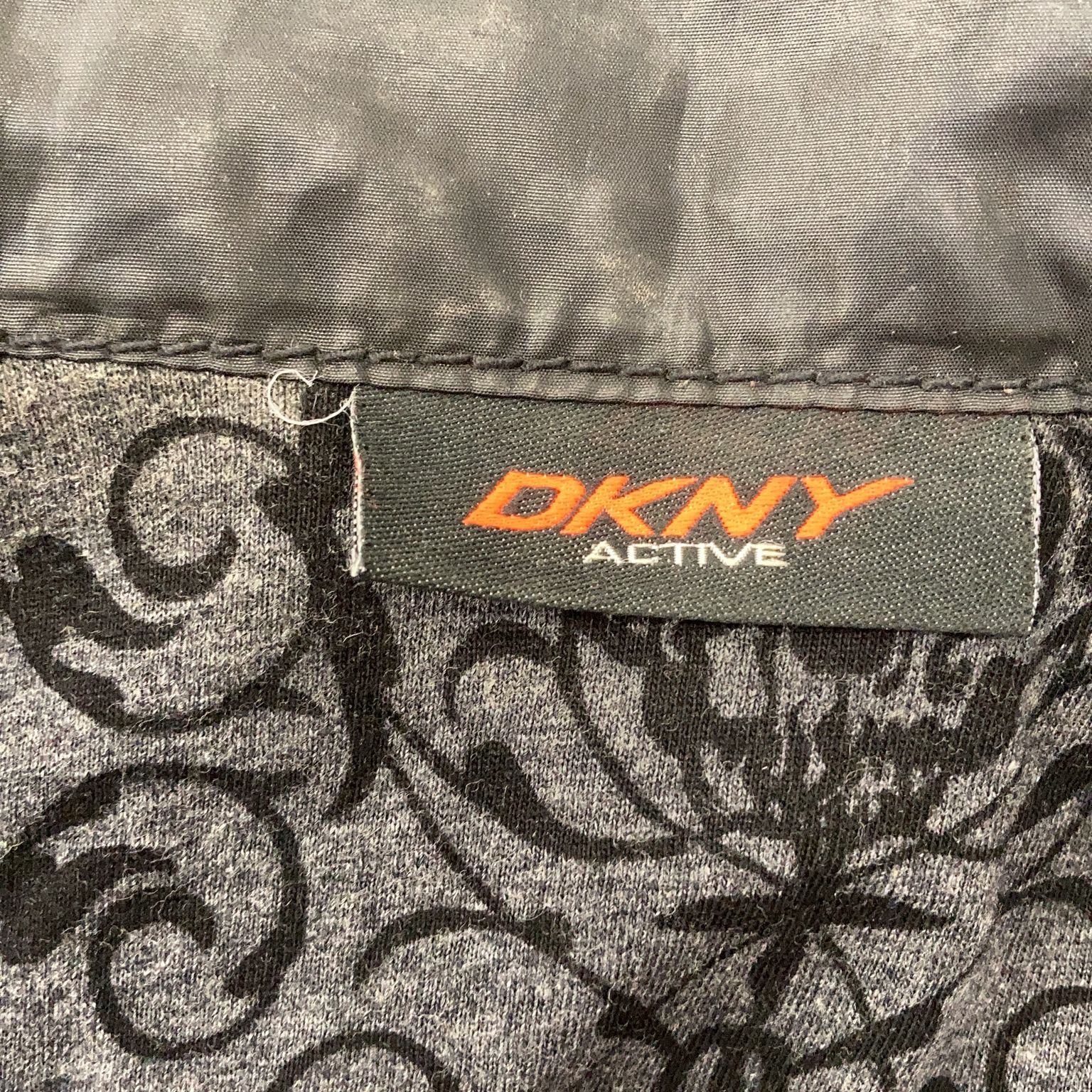 DKNY Active