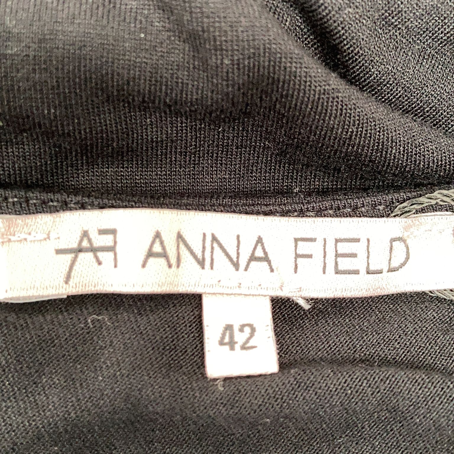 Anna Field