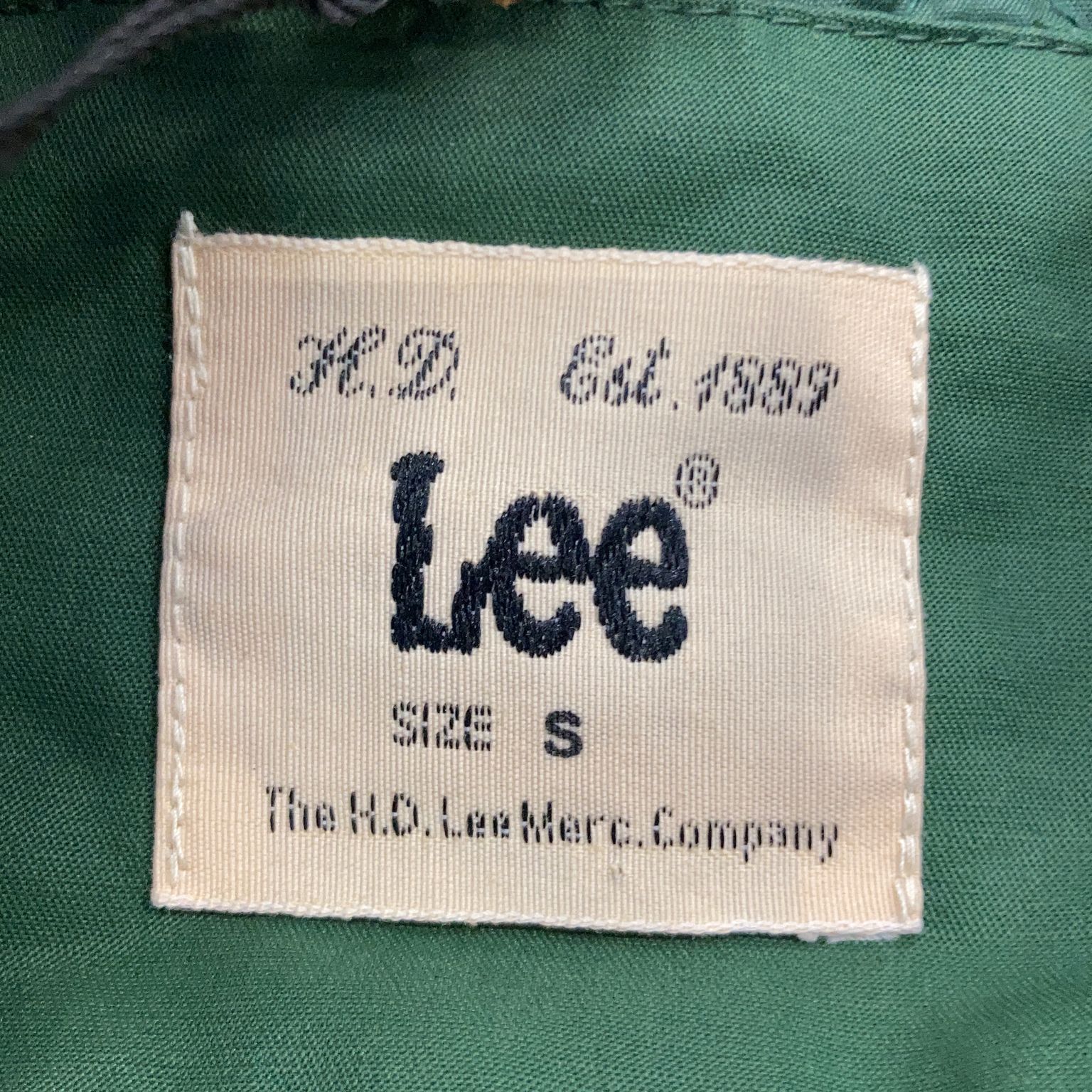 Lee