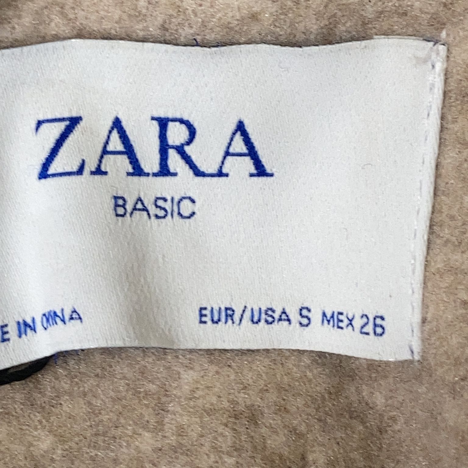 Zara Basic