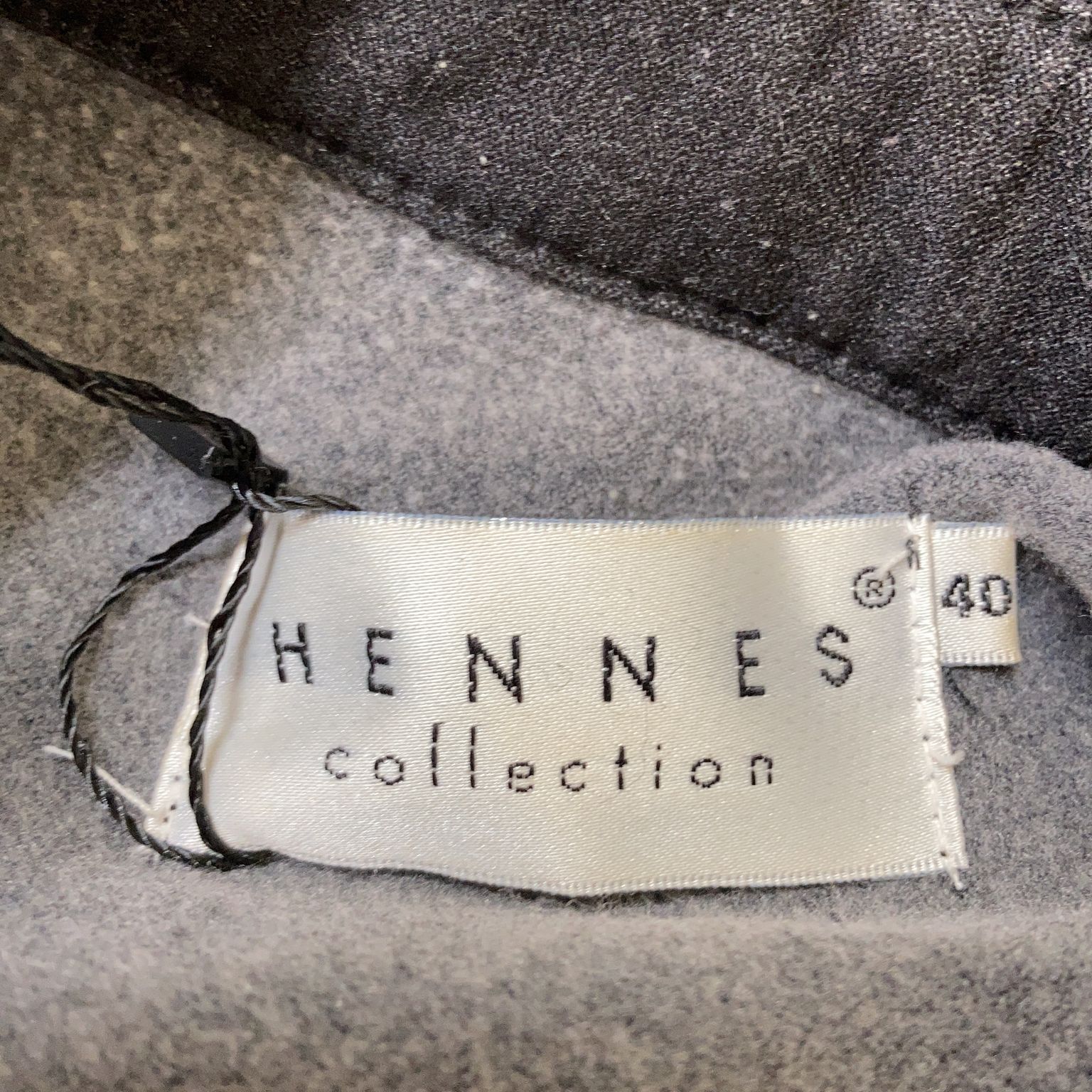 Hennes Collection