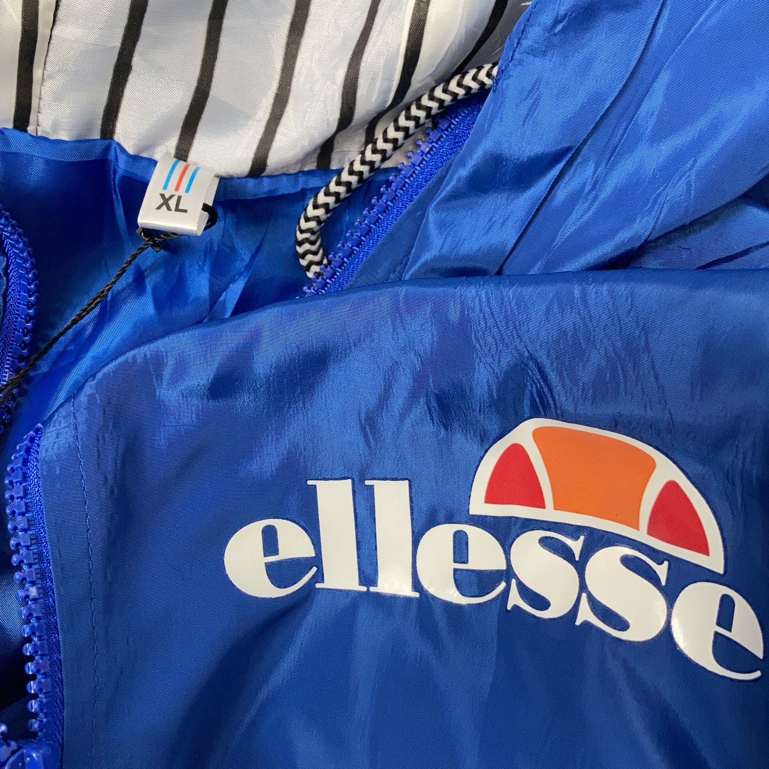 Ellesse